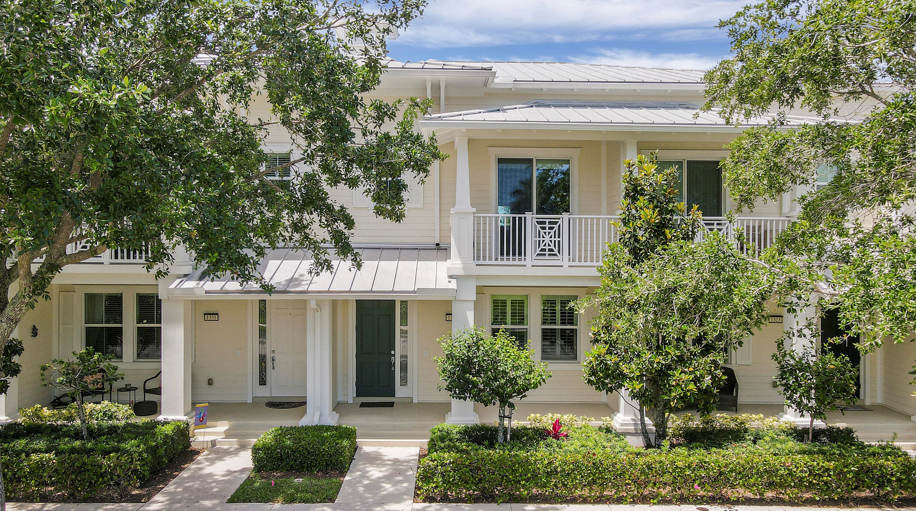 1327 Jeaga Dr, Jupiter FL  33458-8766 exterior