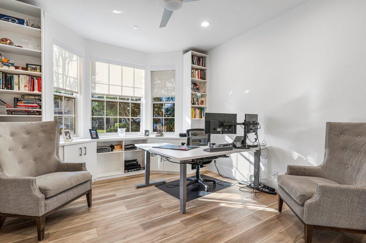 4190 Briarcliff Cir, Boca Raton FL  33496-4067 exterior