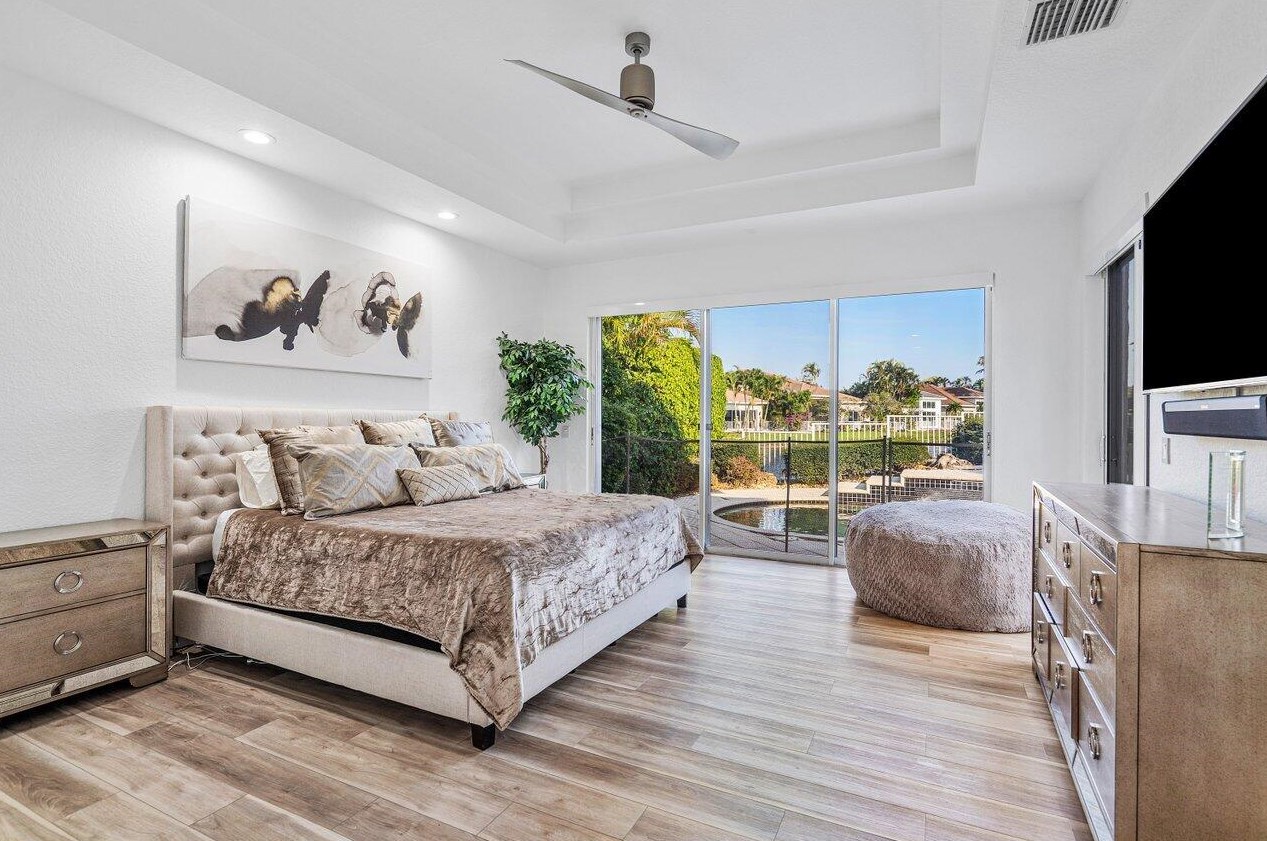 4190 Briarcliff Cir, Boca Raton FL  33496-4067 exterior