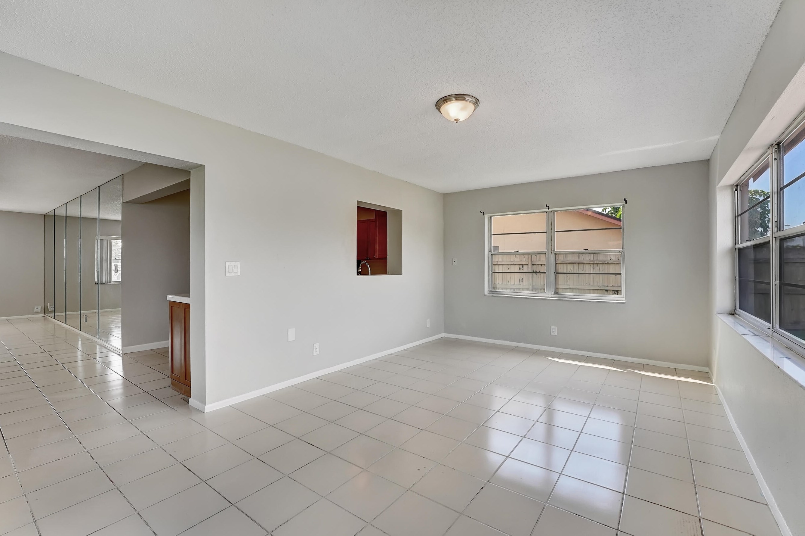 9726 Richmond Cir, Boca Raton FL  33434-2315 exterior