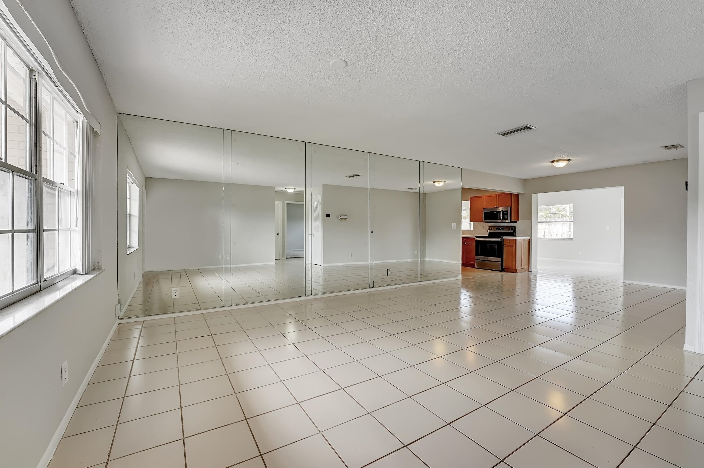 9726 Richmond Cir, Boca Raton FL  33434-2315 exterior