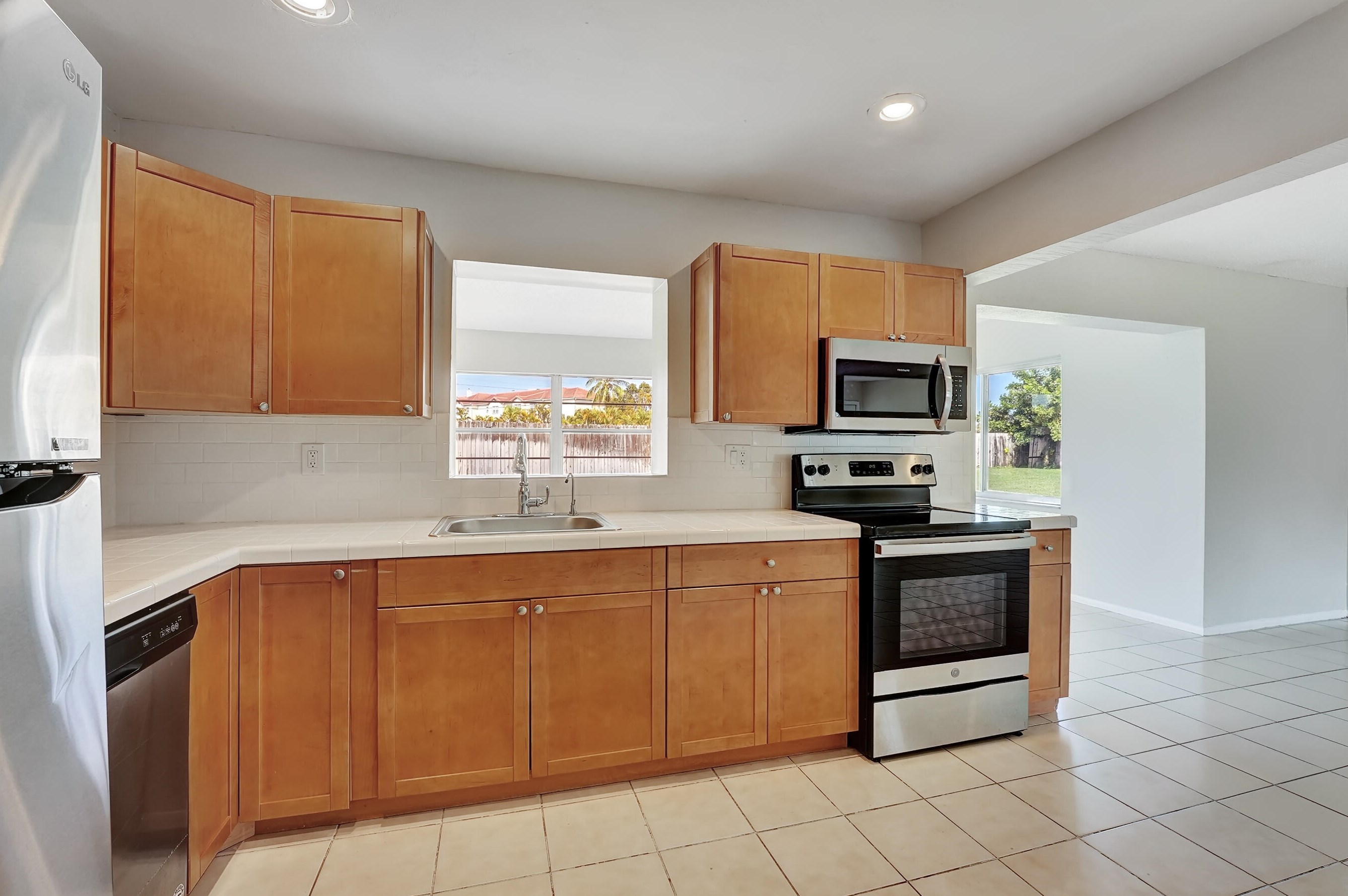 9726 Richmond Cir, Boca Raton FL  33434-2315 exterior