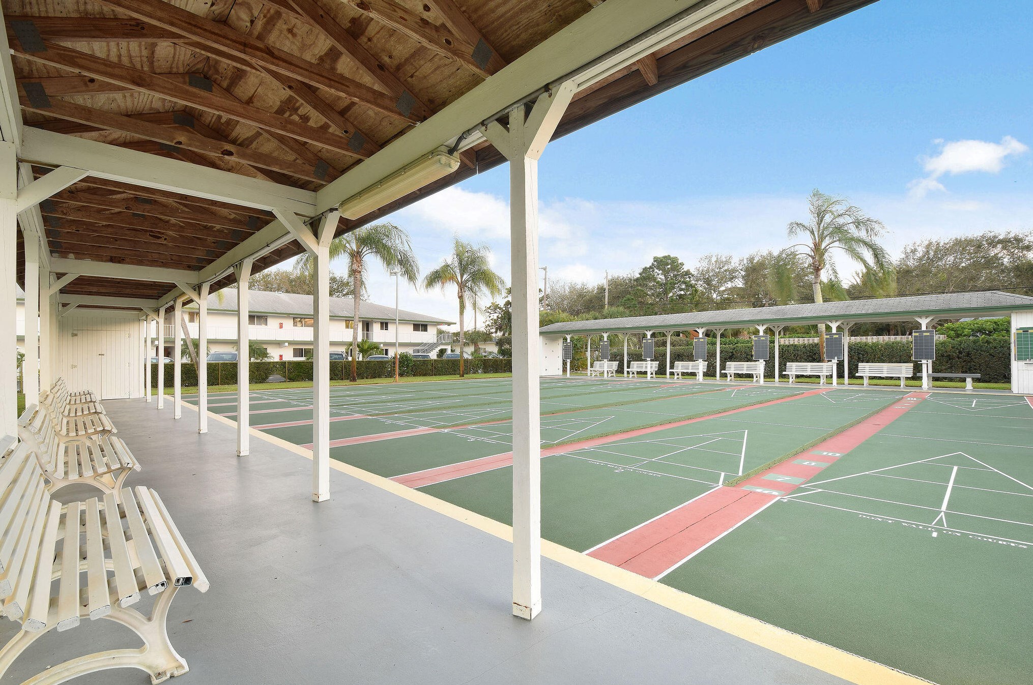 1 Garden St, Jupiter FL  33469-2587 exterior