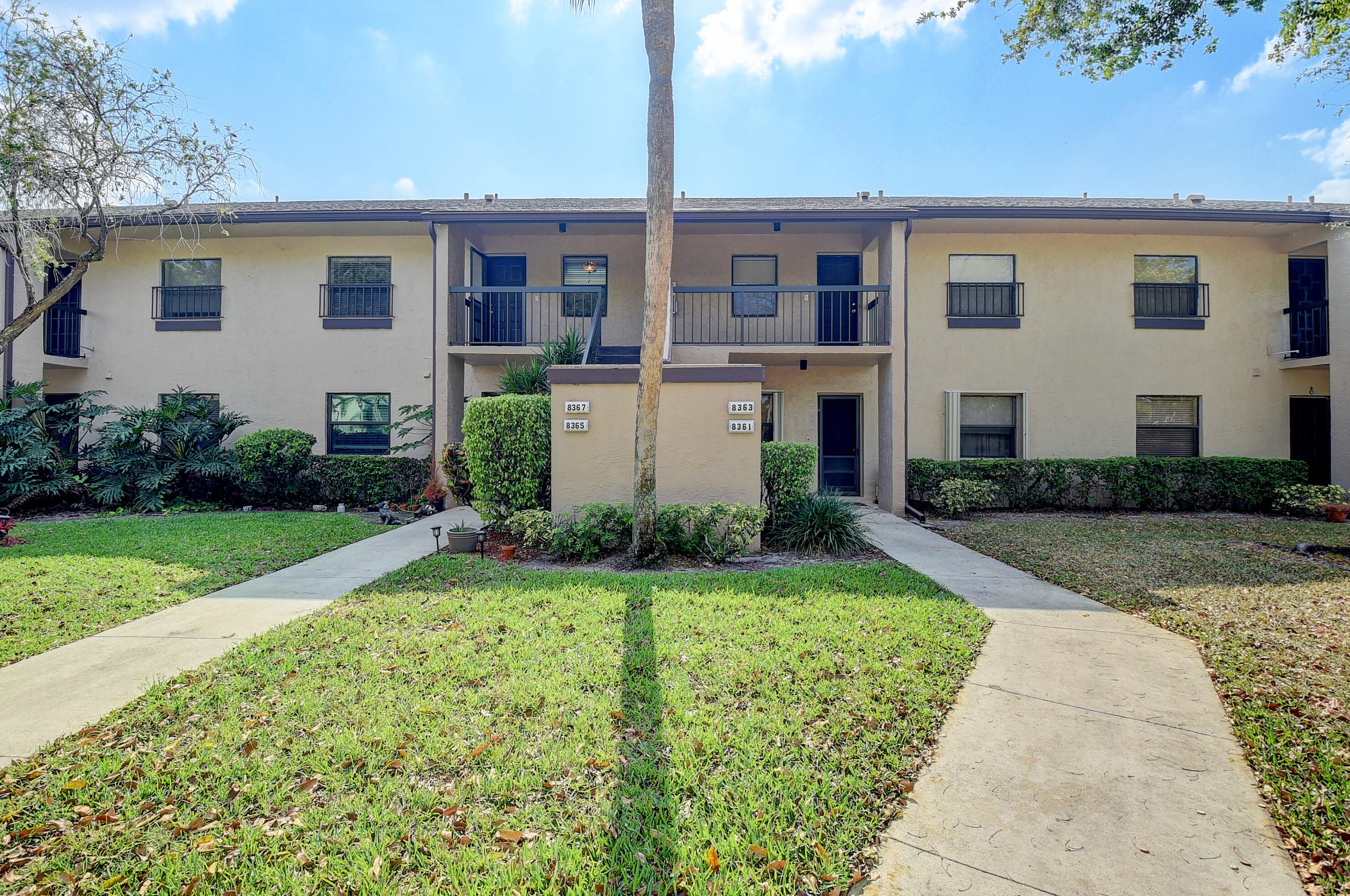 8367 Boca Glades Blvd, Boca Raton FL 33434-4057 exterior