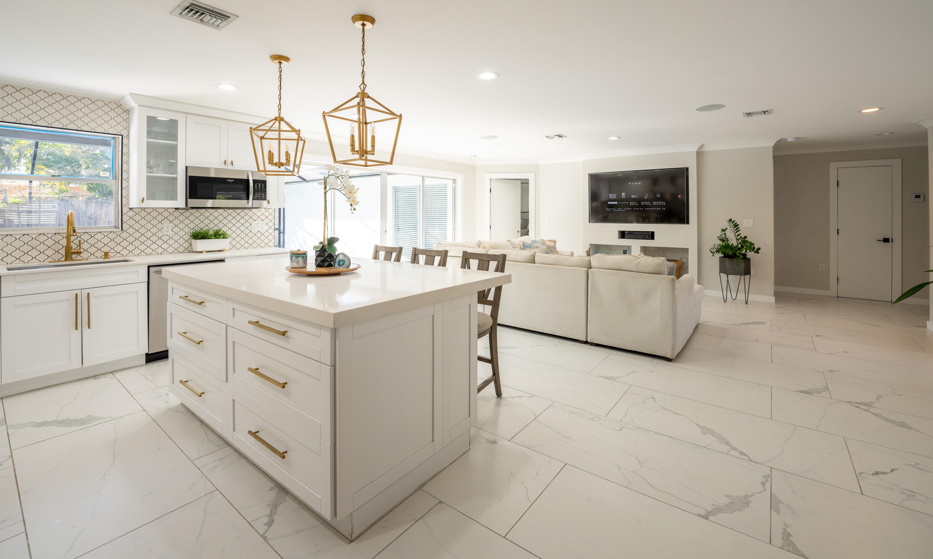 1283 Wynnewood Dr, West Palm Beach FL  33417-5660 exterior