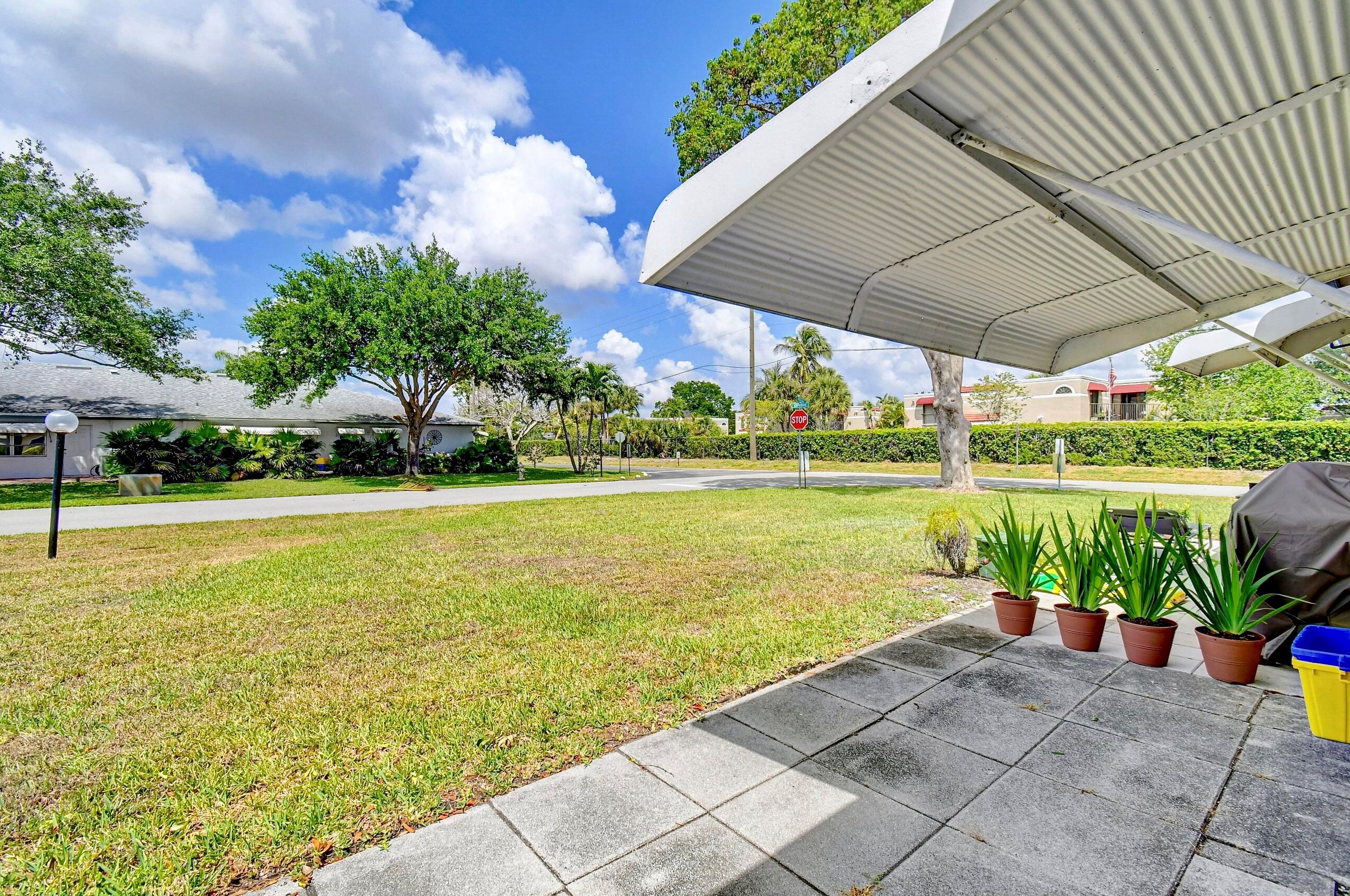 1060 North Dr #c, Delray Beach, FL 33445