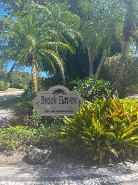 5638 Santiago Cir, Boca Raton FL  33433-7297 exterior