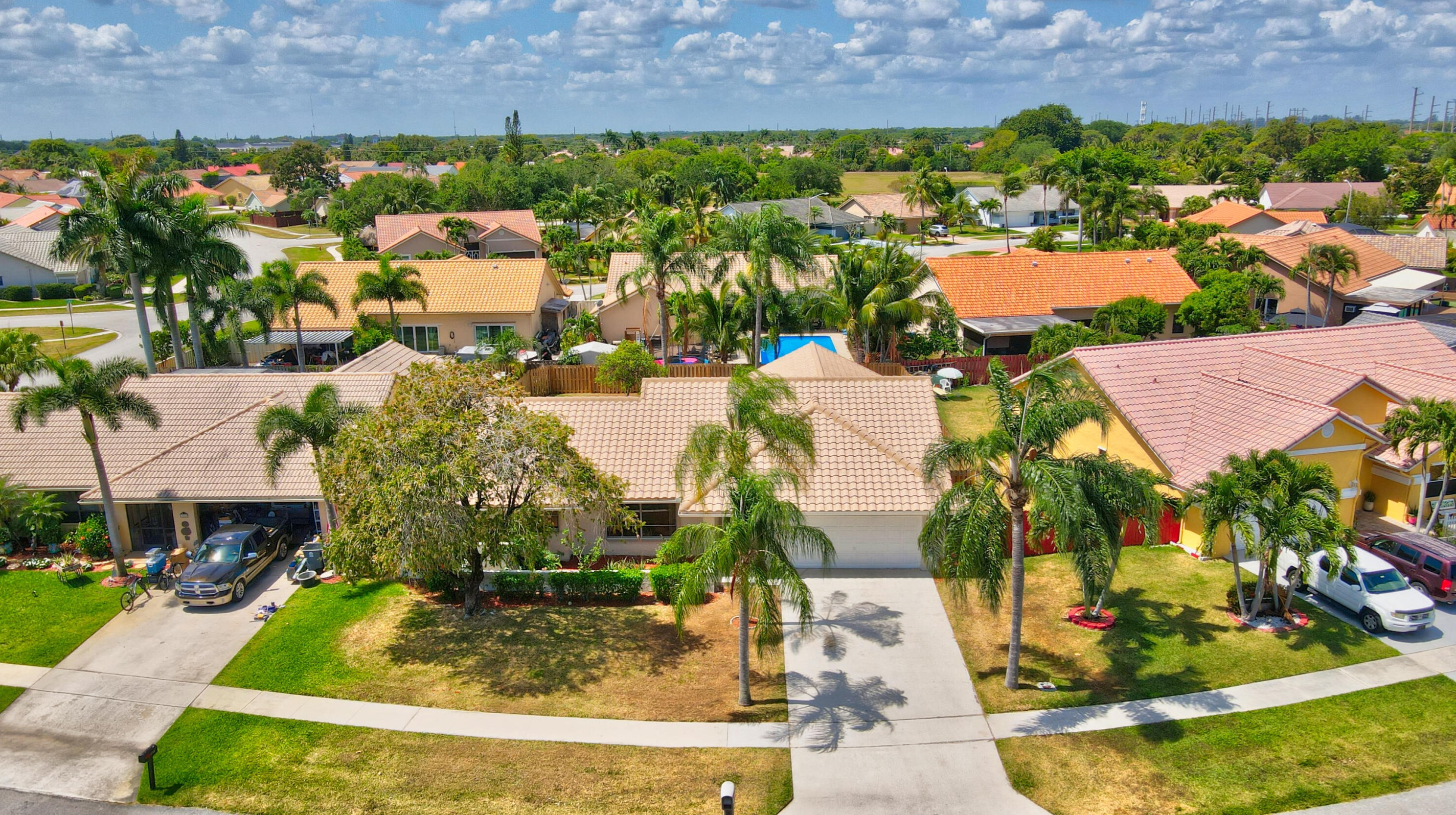 9266 Laurel Green Dr, Boynton Beach, FL 33437