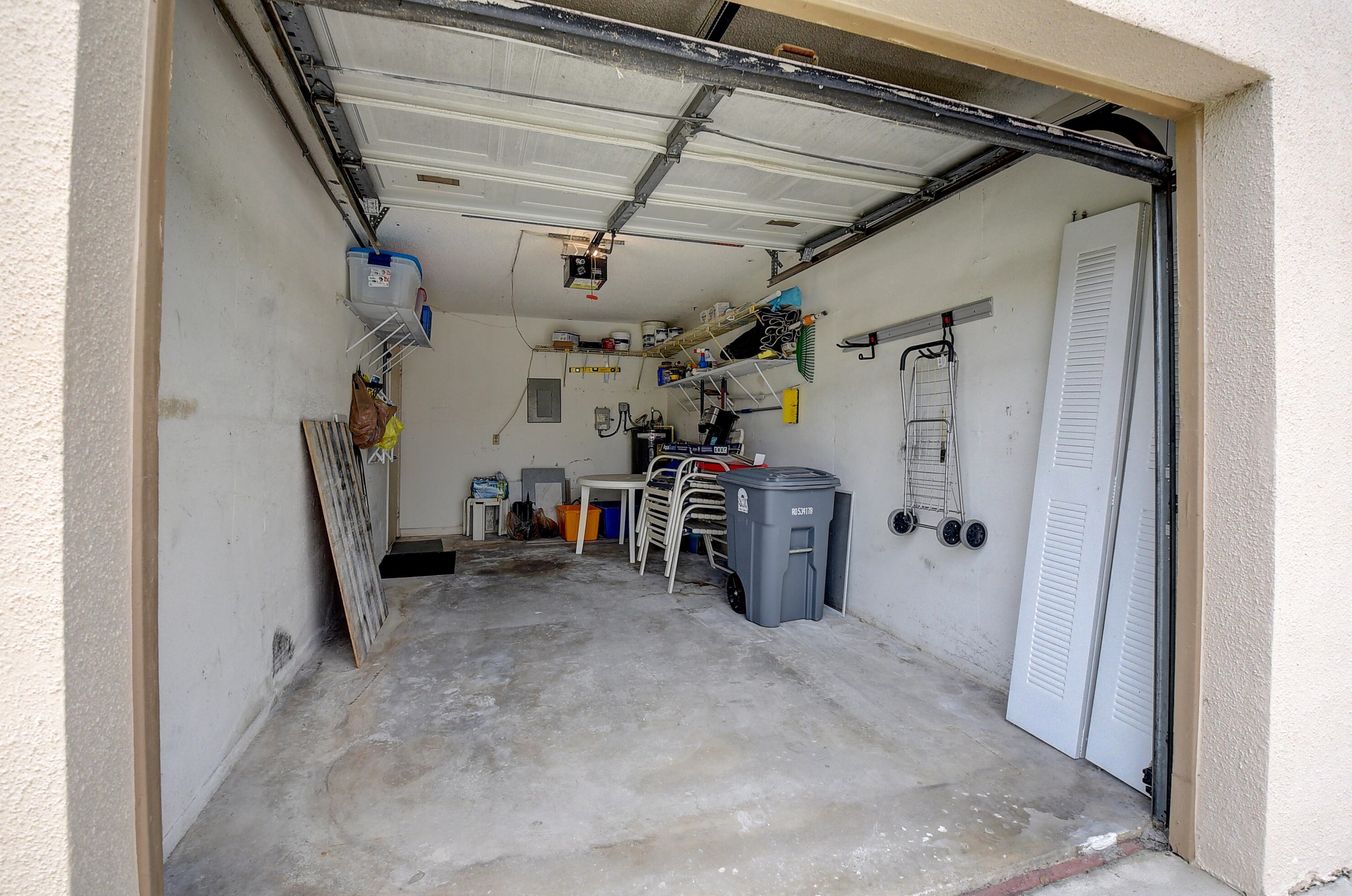 9070 Fairbanks Ln, Boca Raton FL  33496-6654 exterior