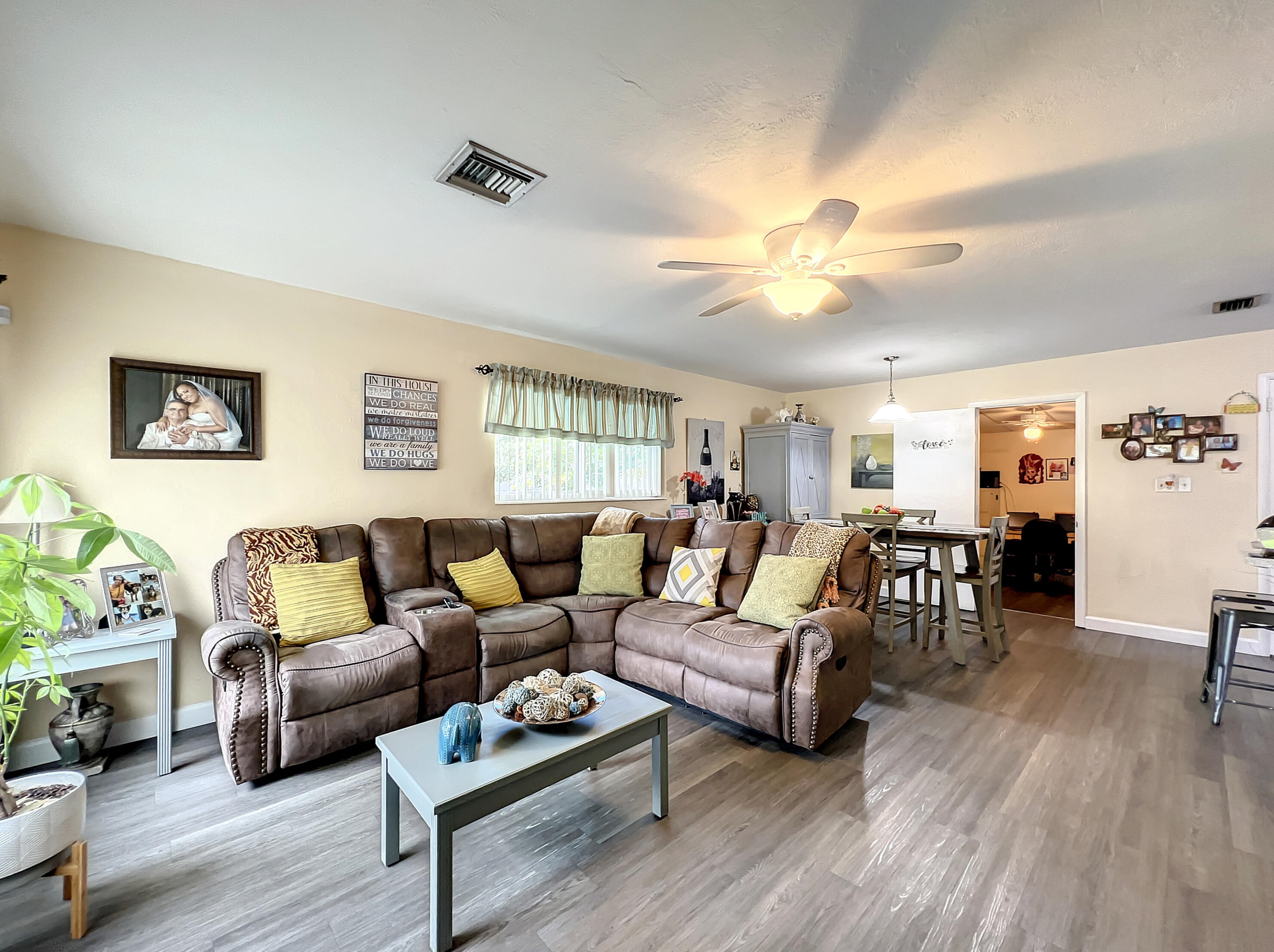 19198 Bryant Dr, Jupiter FL  33469-1612 exterior