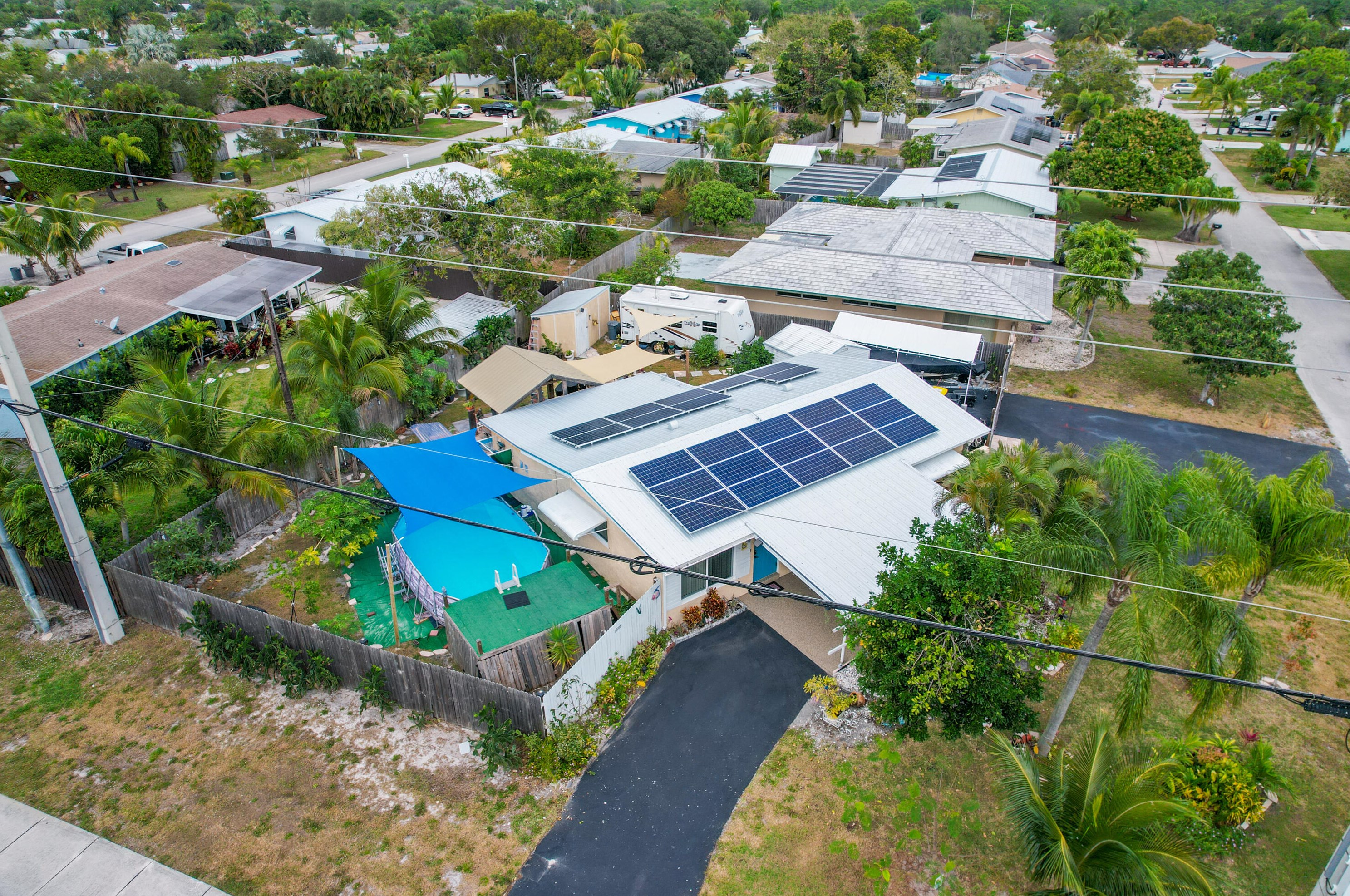 19198 Bryant Dr, Jupiter FL  33469-1612 exterior