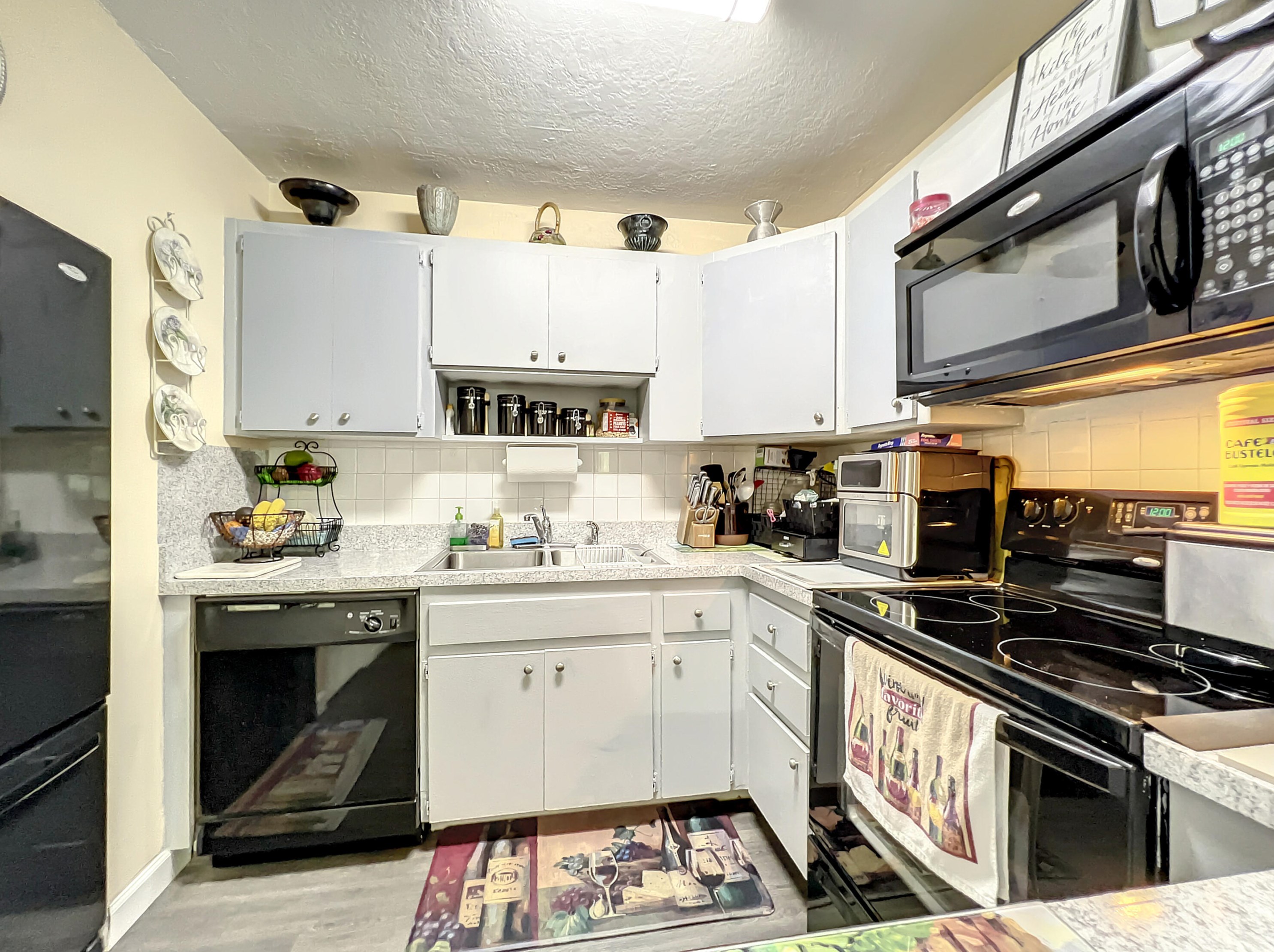 19198 Bryant Dr, Jupiter FL  33469-1612 exterior