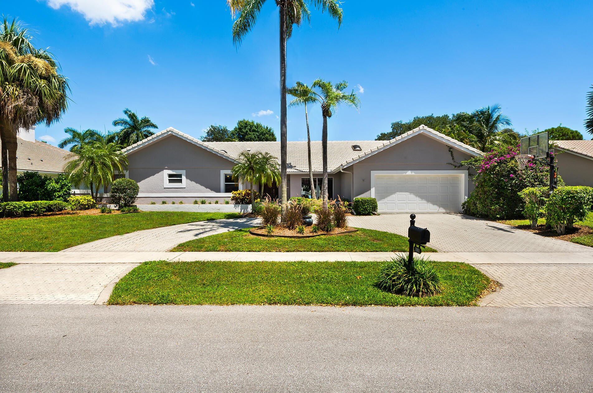 1981 25th St, Boca Raton FL  33431-4018 exterior