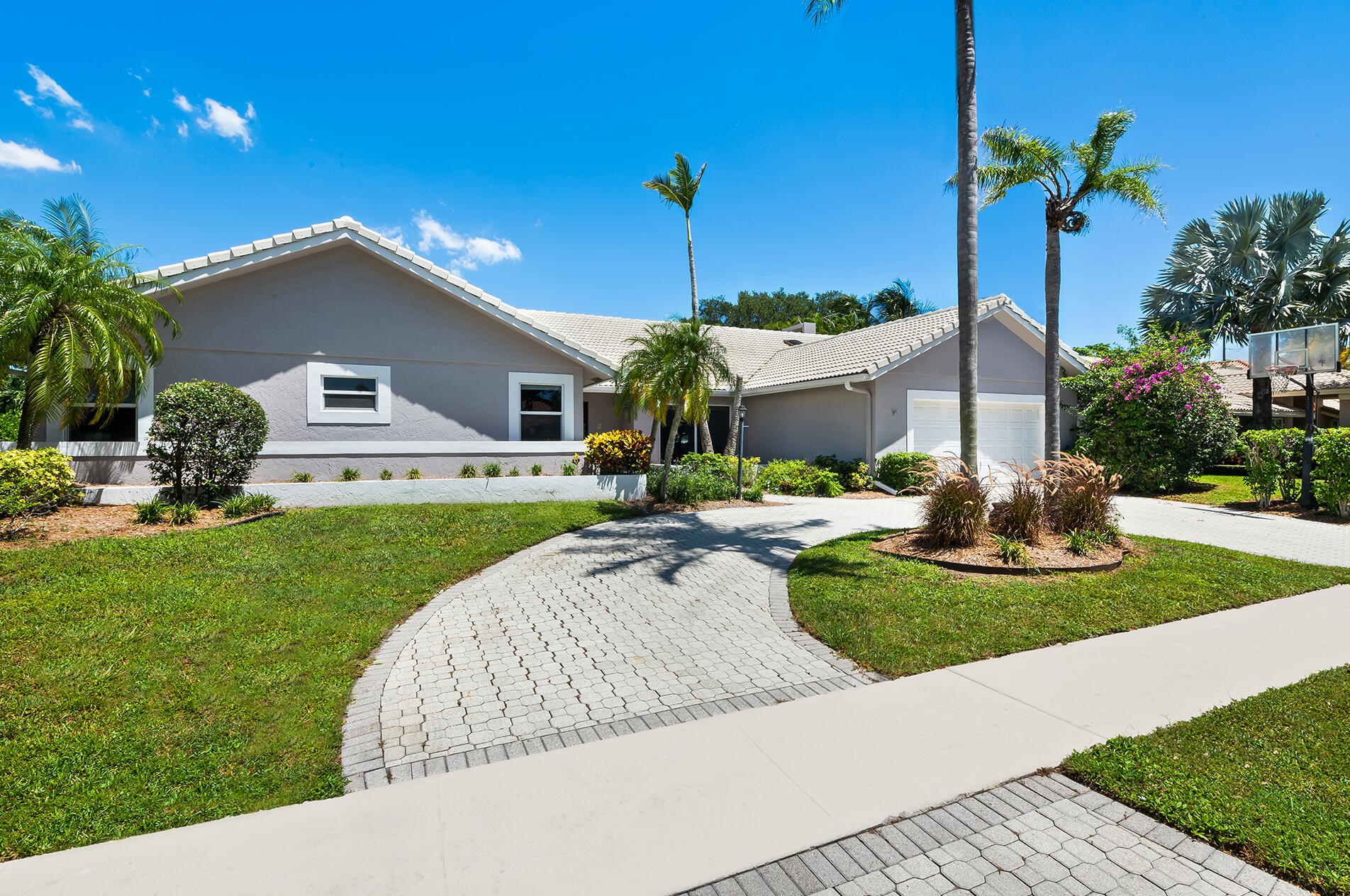 1981 25th St, Boca Raton FL  33431-4018 exterior