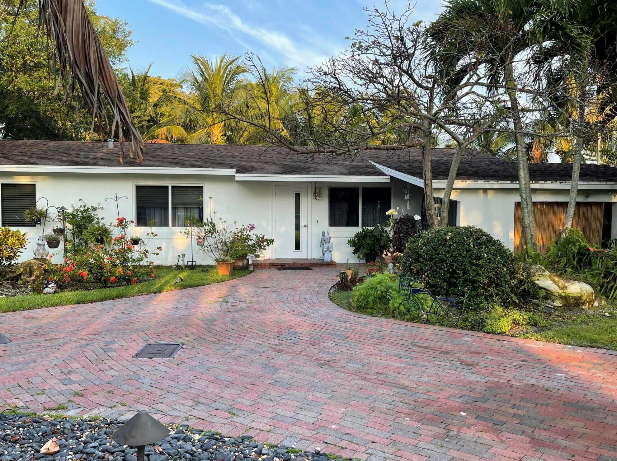 7 Polo Cir, Boca Raton FL  33431-3906 exterior