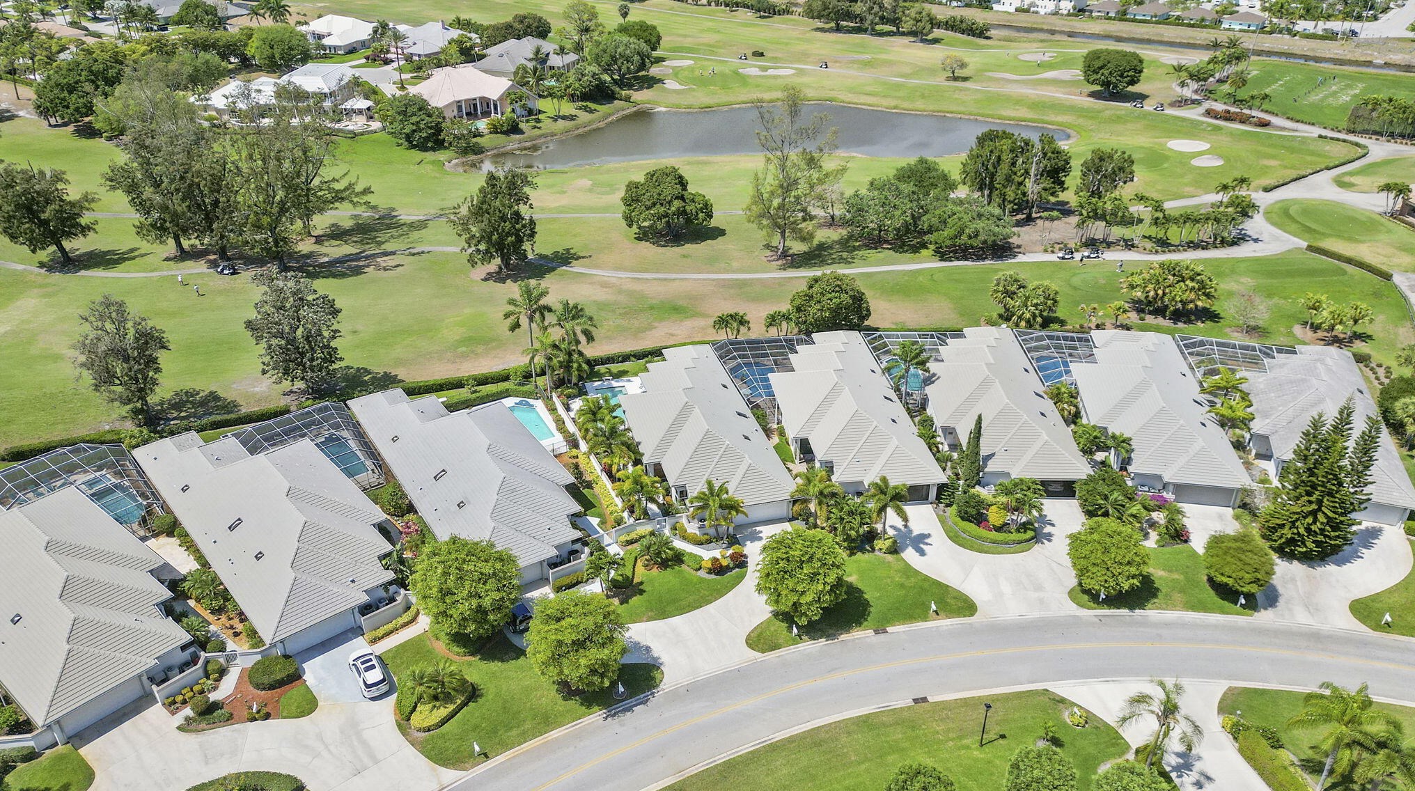 189 Orange Tree Dr, Lake Worth FL 33462-1129 exterior