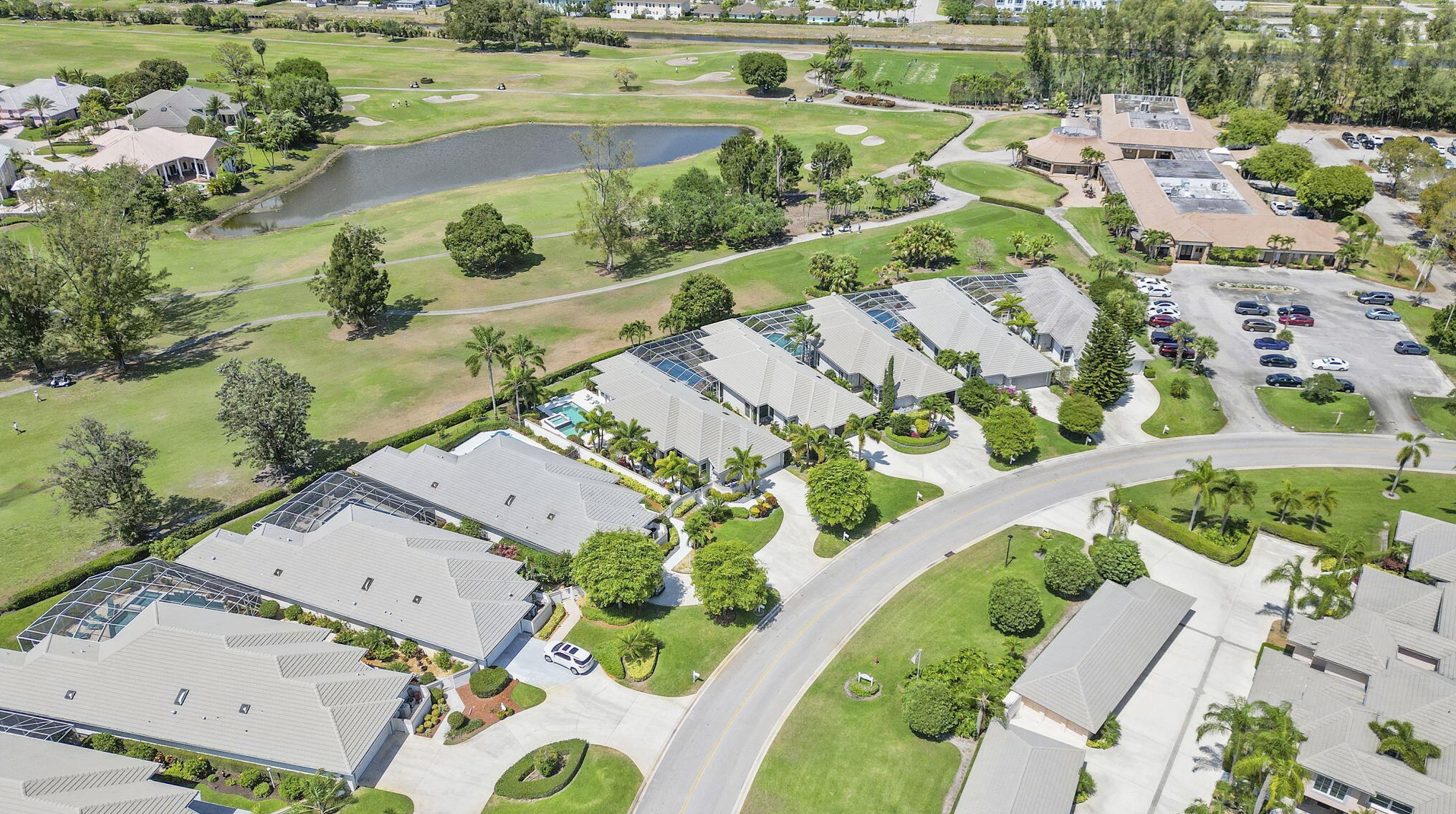 189 Orange Tree Dr, Lake Worth FL 33462-1129 exterior