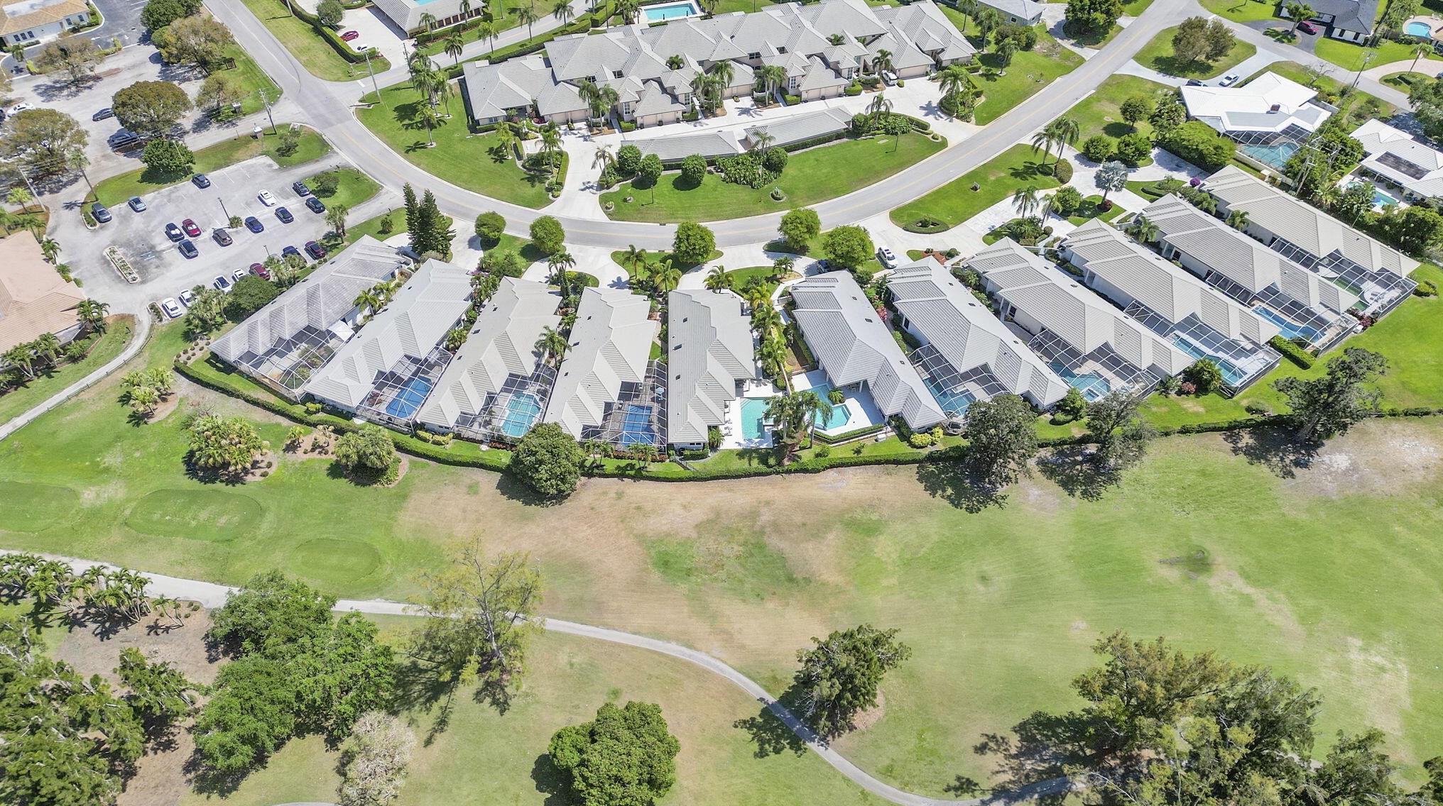 189 Orange Tree Dr, Lake Worth FL 33462-1129 exterior