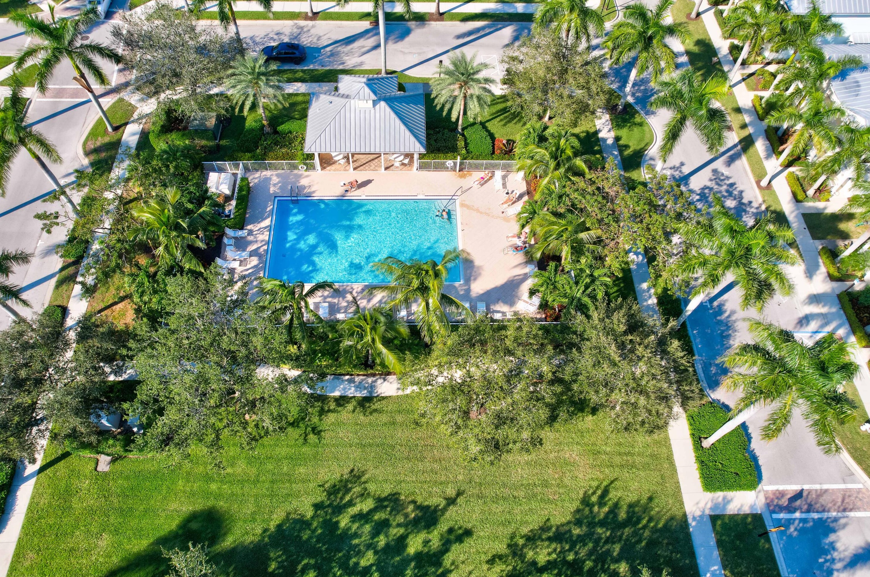 1249 Islamorada Dr, Jupiter FL  33458-8268 exterior