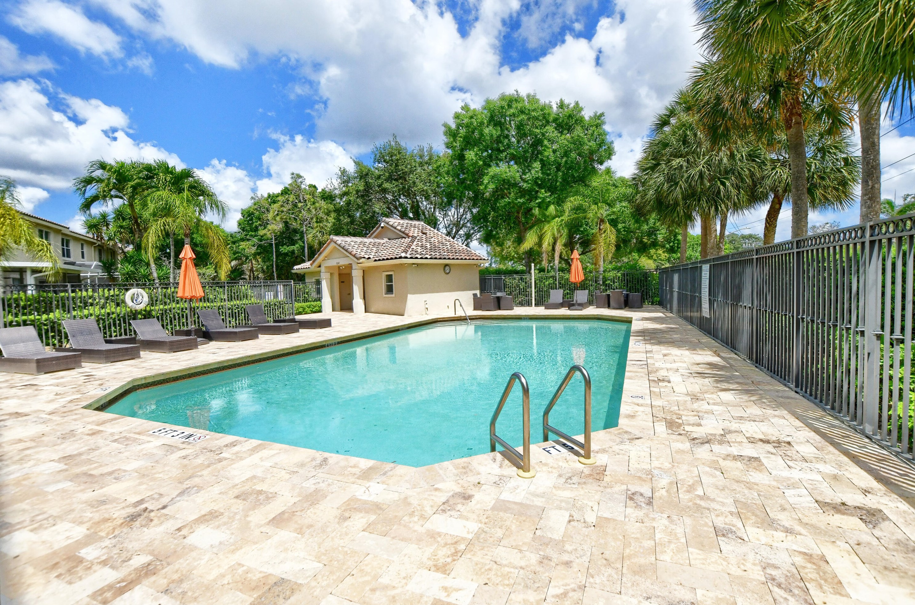 10126 Boca Palm Dr, Boca Raton FL  33498-1516 exterior