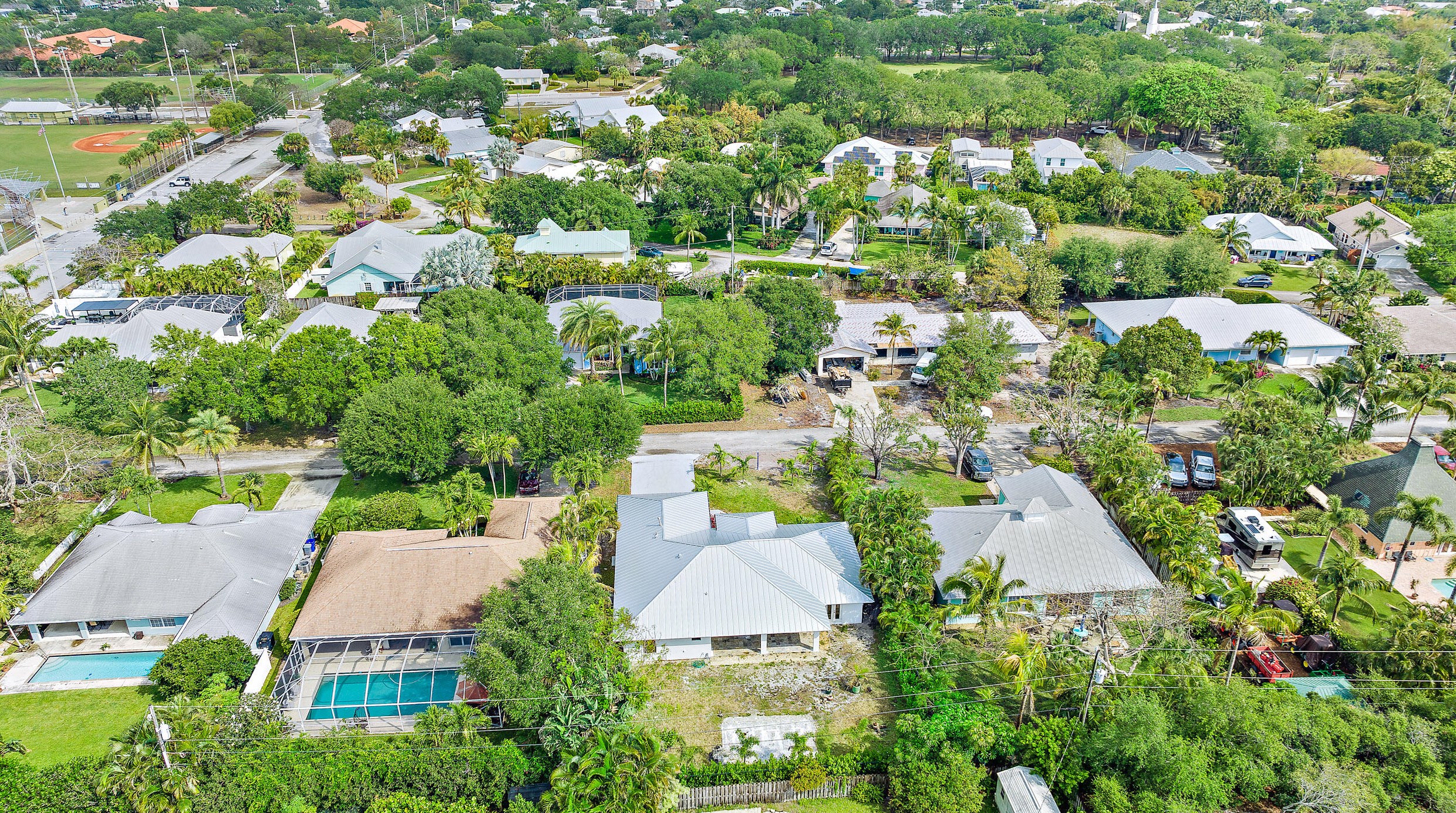 9102 Pomona St, Hobe Sound FL  33455-5524 exterior