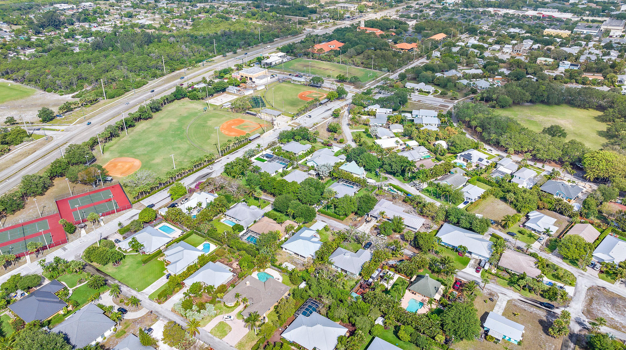 9102 Pomona St, Hobe Sound FL  33455-5524 exterior