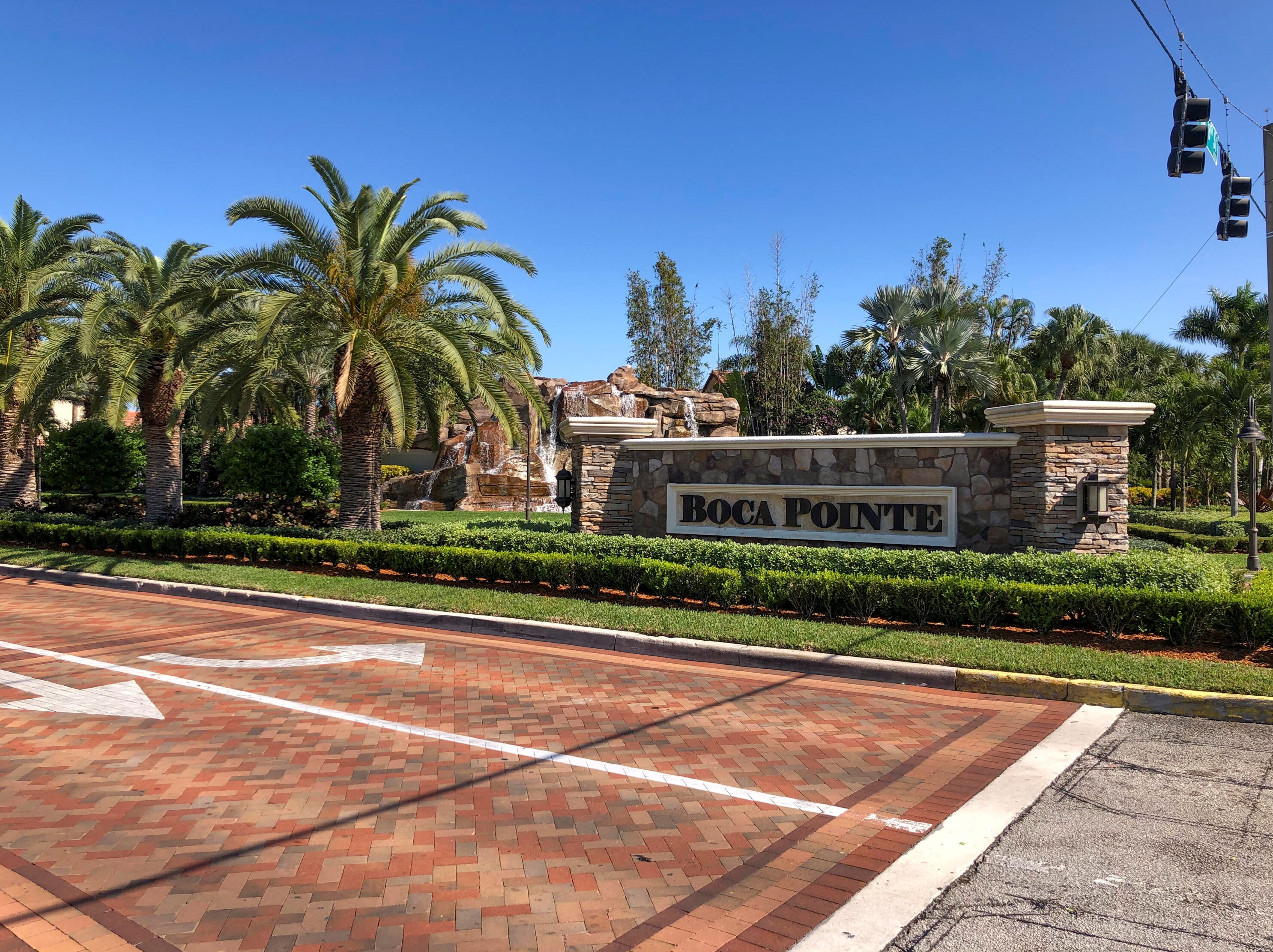 22750 Meridiana Dr, Boca Raton FL 33433-6310 exterior