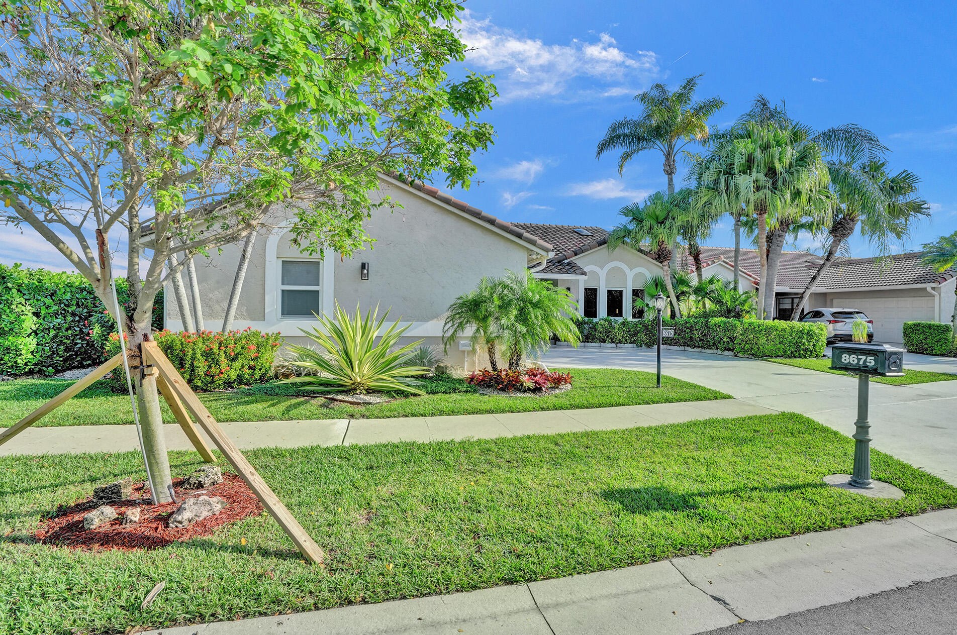 8675 Eagle Run Dr, Boca Raton FL  33434-5408 exterior