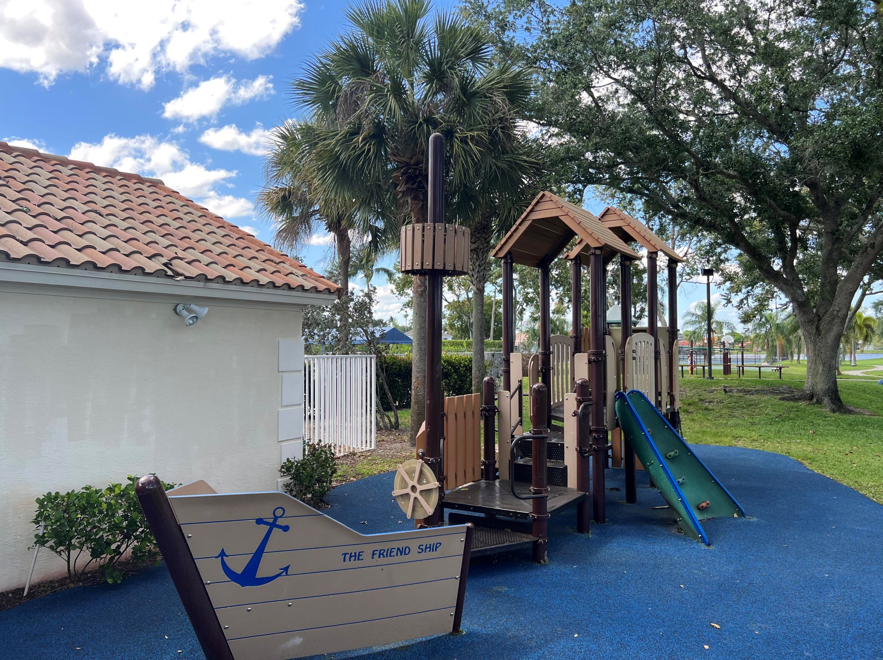 7312 Heathley Dr, Lake Worth FL  33467-7729 exterior