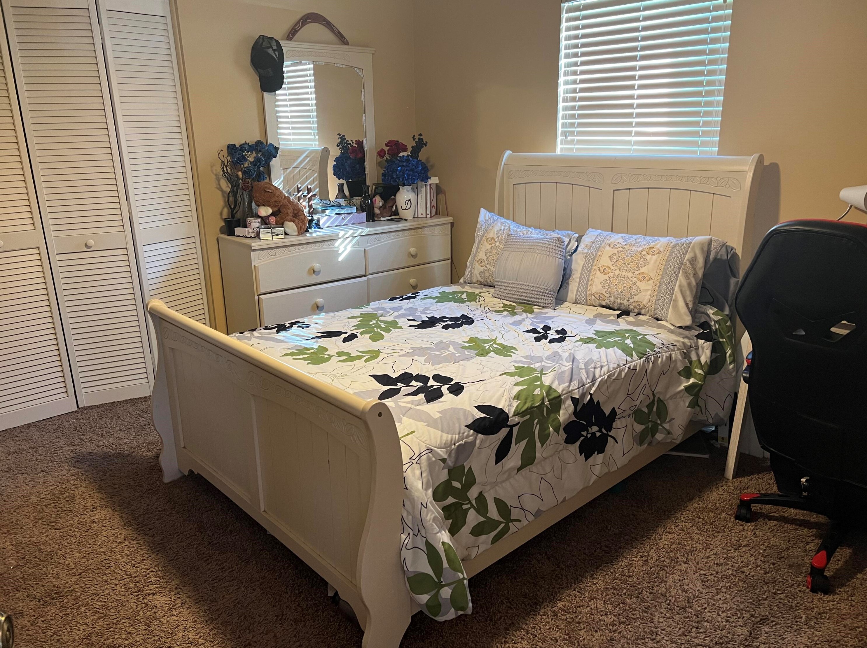 7312 Heathley Dr, Lake Worth FL  33467-7729 exterior