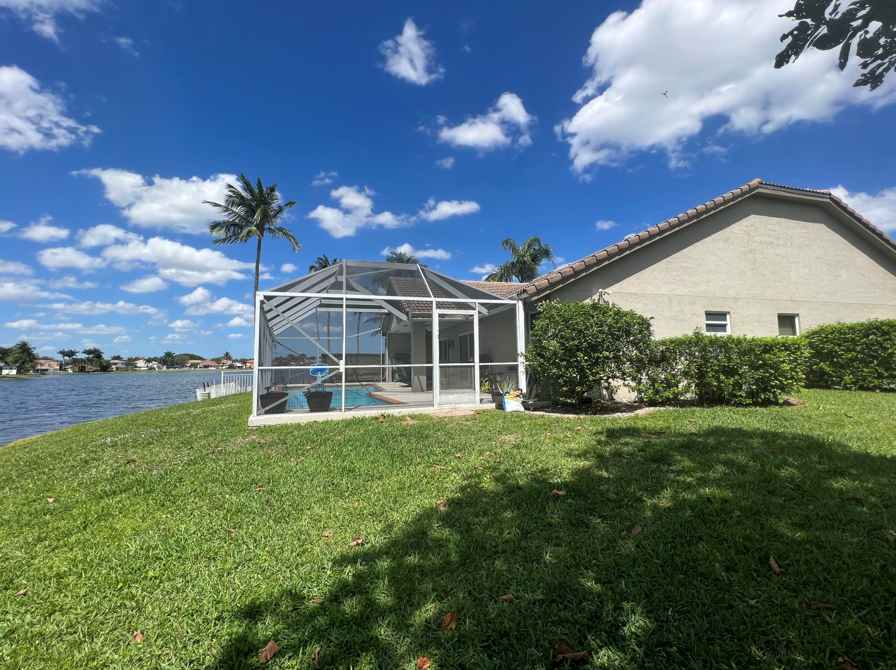 7312 Heathley Dr, Lake Worth FL  33467-7729 exterior