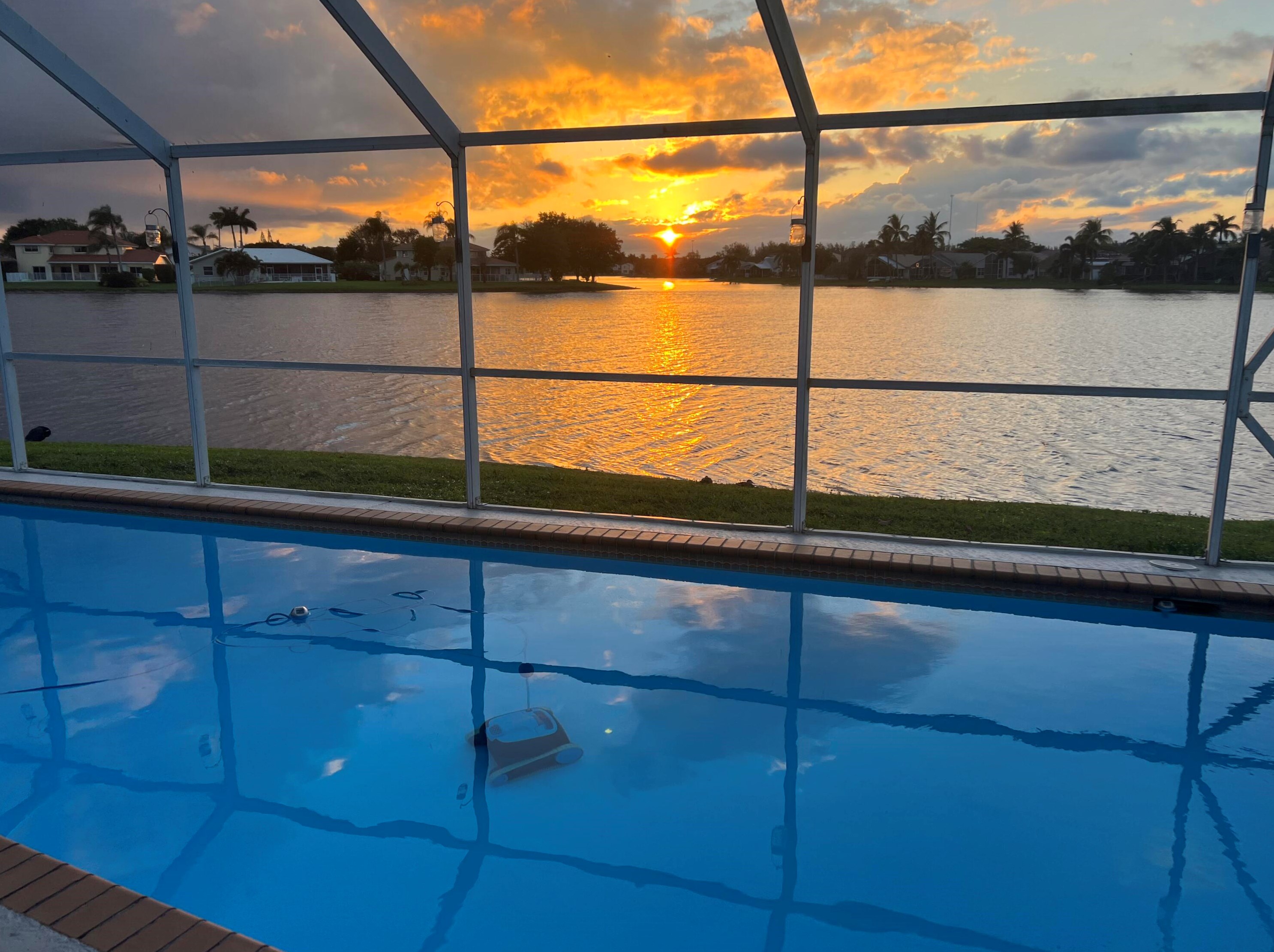 7312 Heathley Dr, Lake Worth FL  33467-7729 exterior