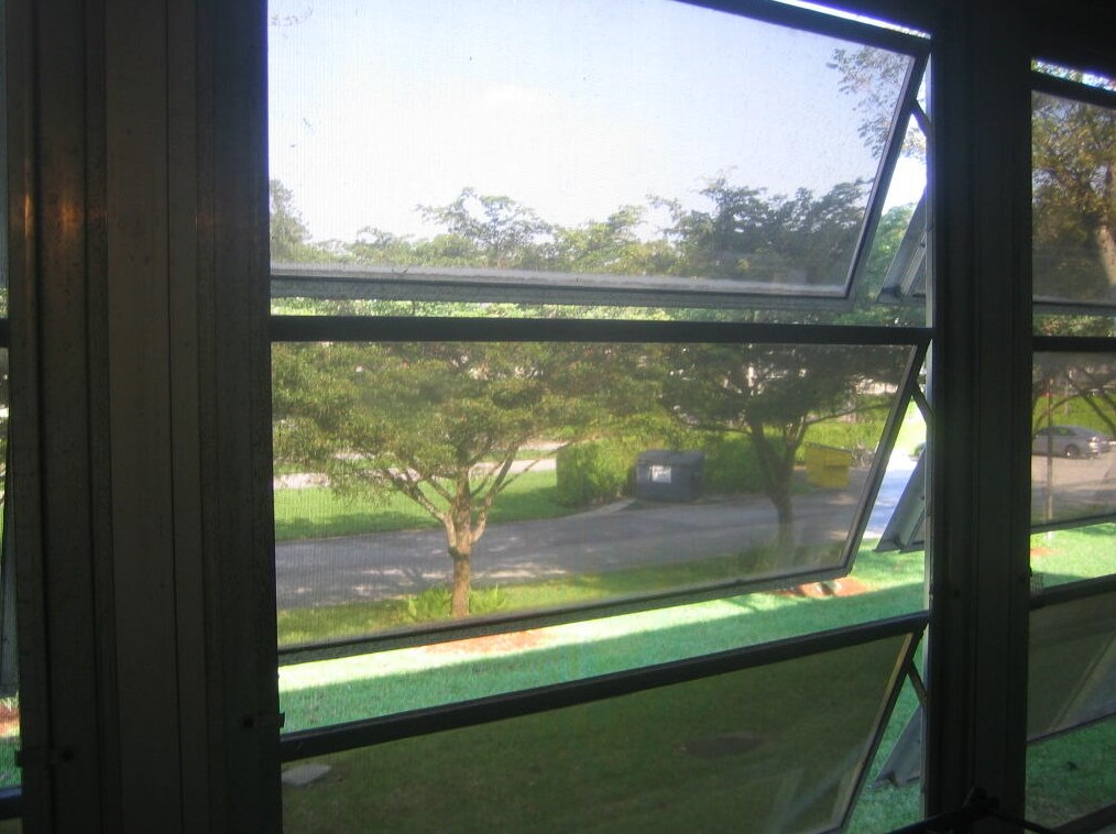 394 Fanshaw J, Boca Raton FL 33434-3056 exterior