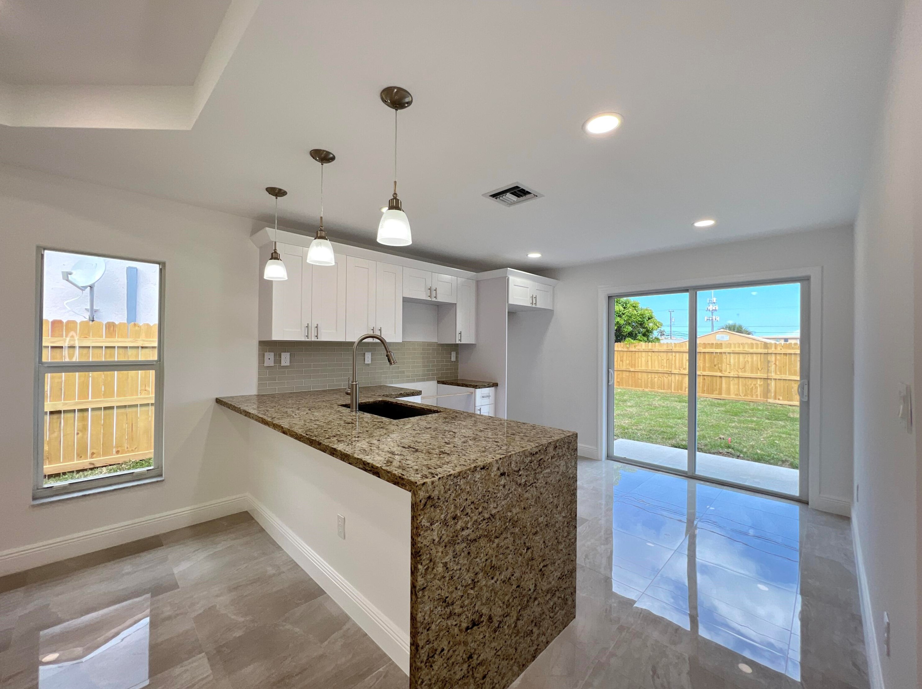 7838 Terrace Rd, Lake Worth FL  33462-6146 exterior