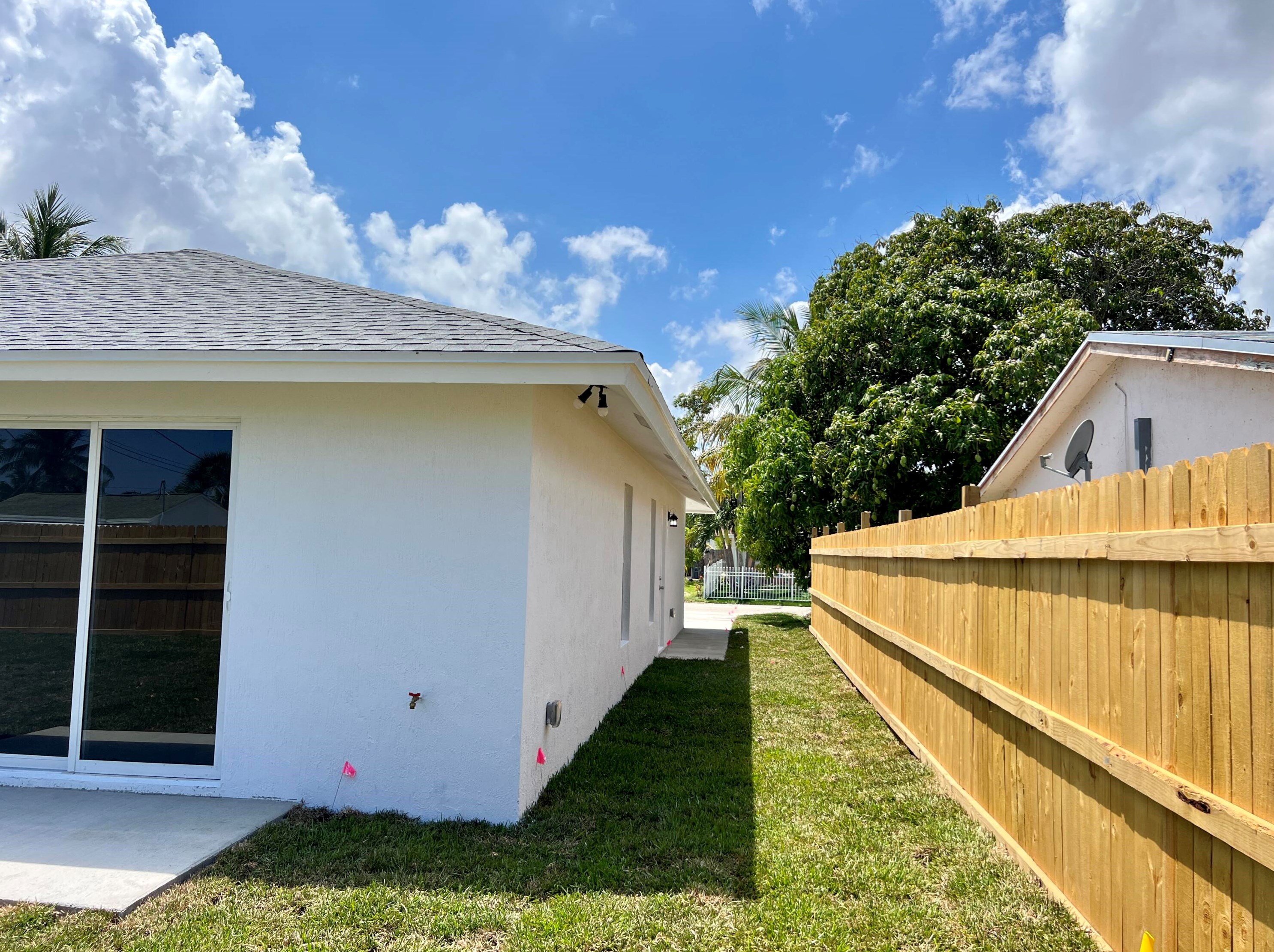 7838 Terrace Rd, Lake Worth FL  33462-6146 exterior