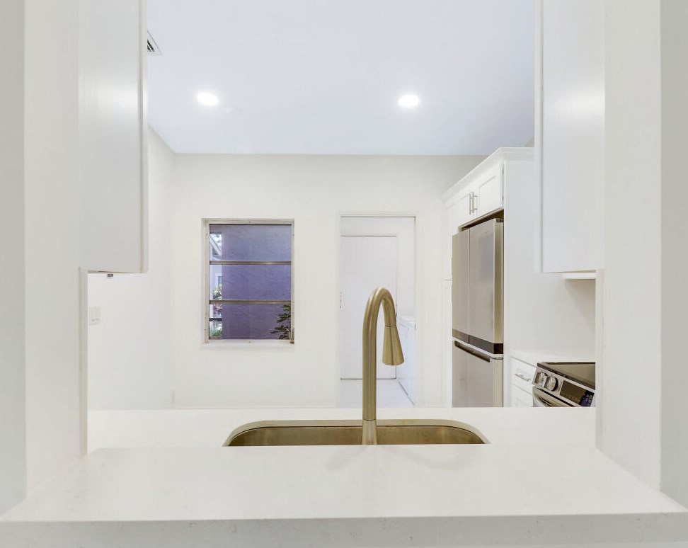 8273 Springtree Rd, Boca Raton FL 33496-5112 exterior