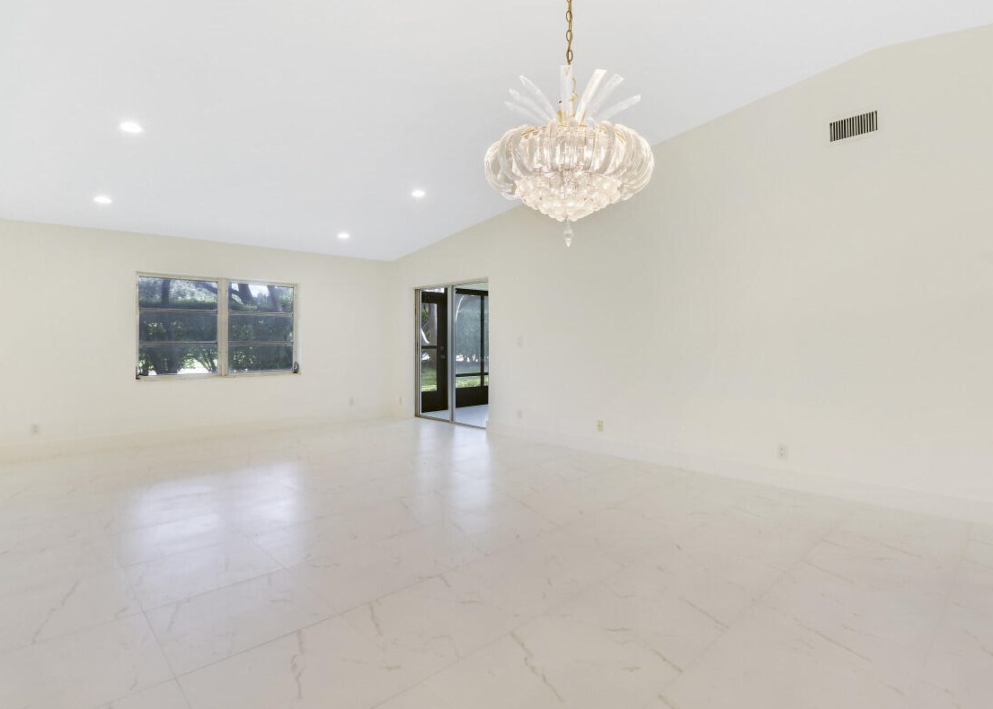 8273 Springtree Rd, Boca Raton FL 33496-5112 exterior