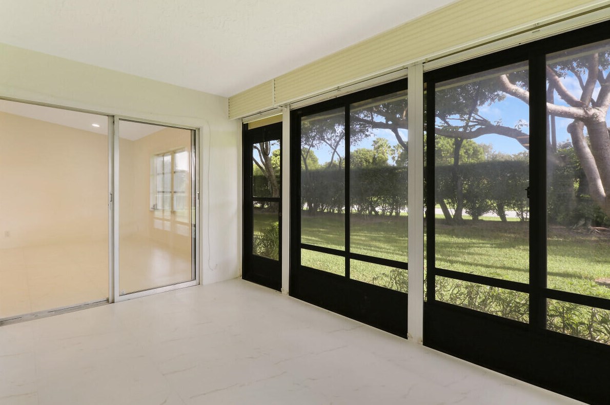 8273 Springtree Rd, Boca Raton FL 33496-5112 exterior