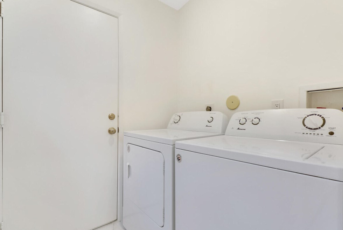 8273 Springtree Rd, Boca Raton FL 33496-5112 exterior