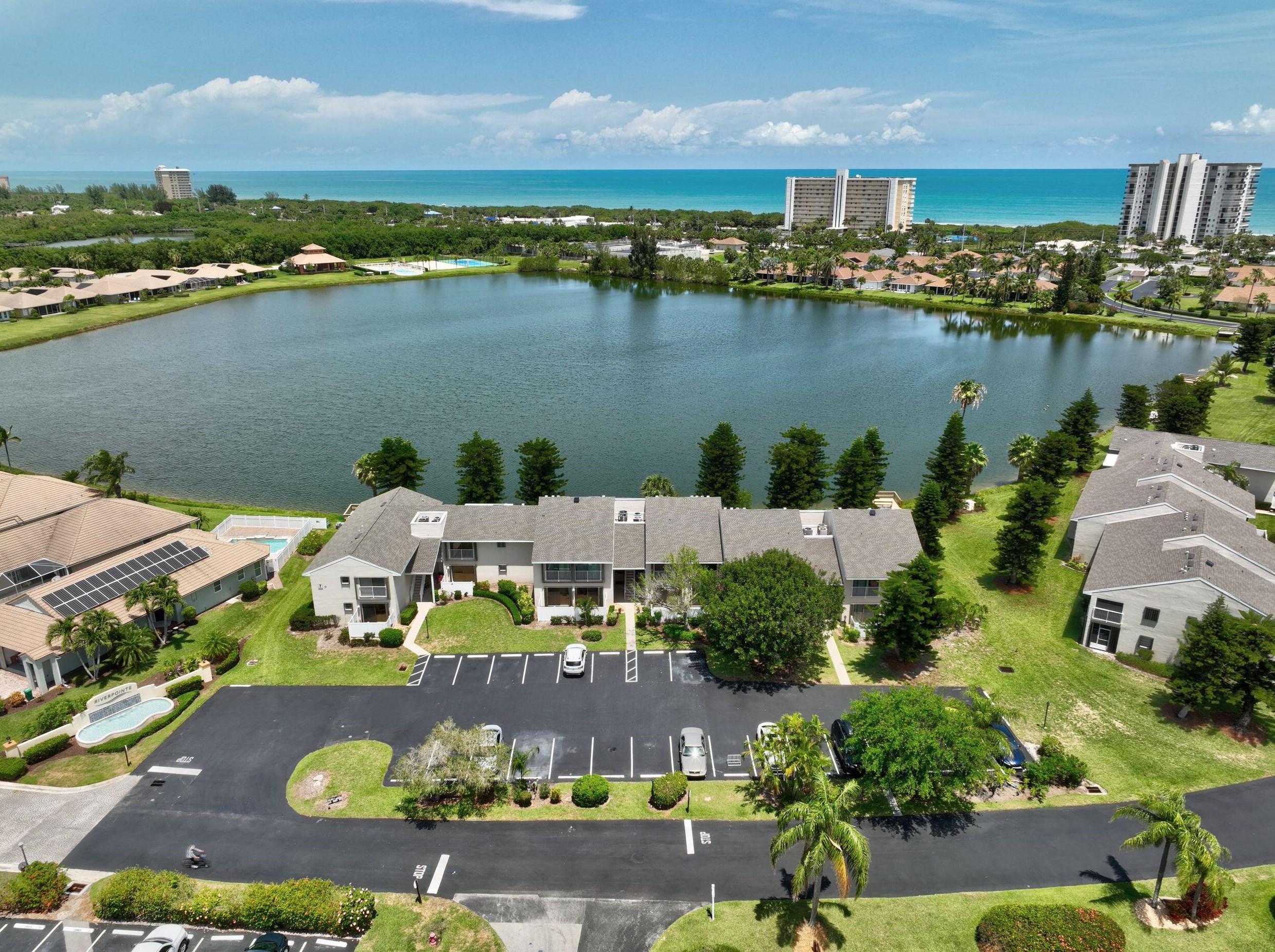 3218 S Lakeview Cir #7-103, Fort Pierce, FL 34949