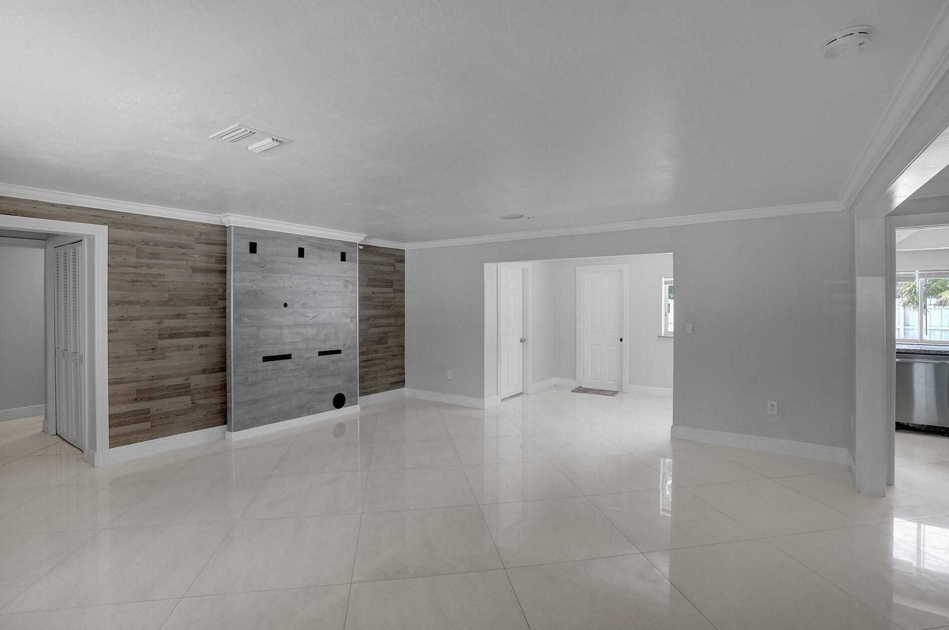 256 11th Pl, Boca Raton FL  33432-7159 exterior