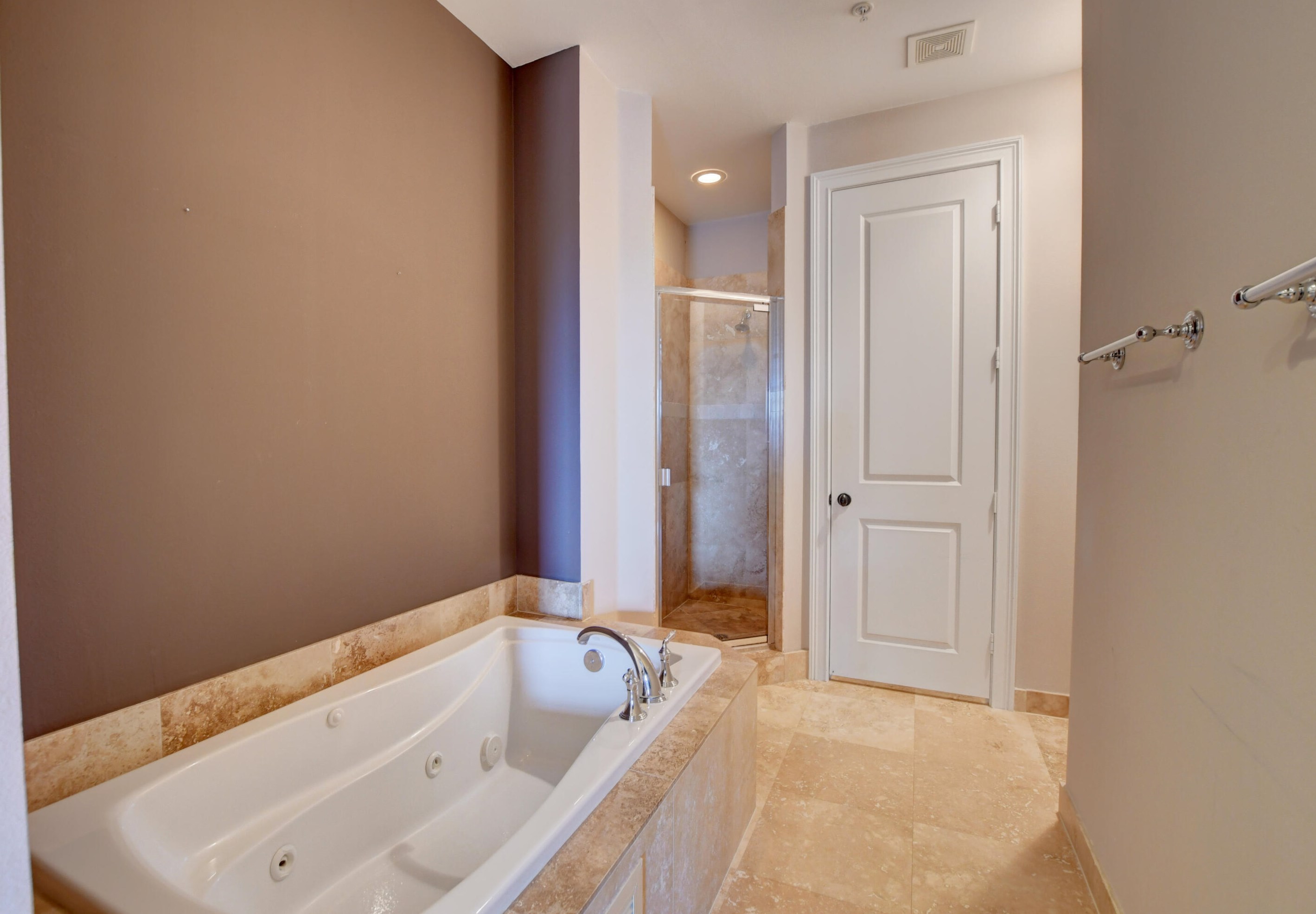 41 Via Floresta Dr, Boca Raton FL 33487-1580 exterior