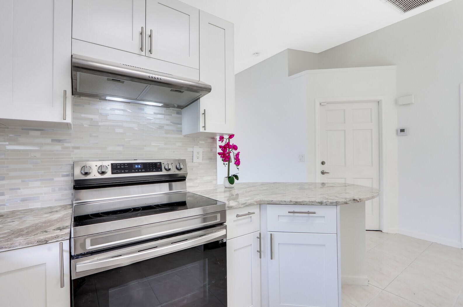6018 Hollywood St, Jupiter FL  33458-6724 exterior