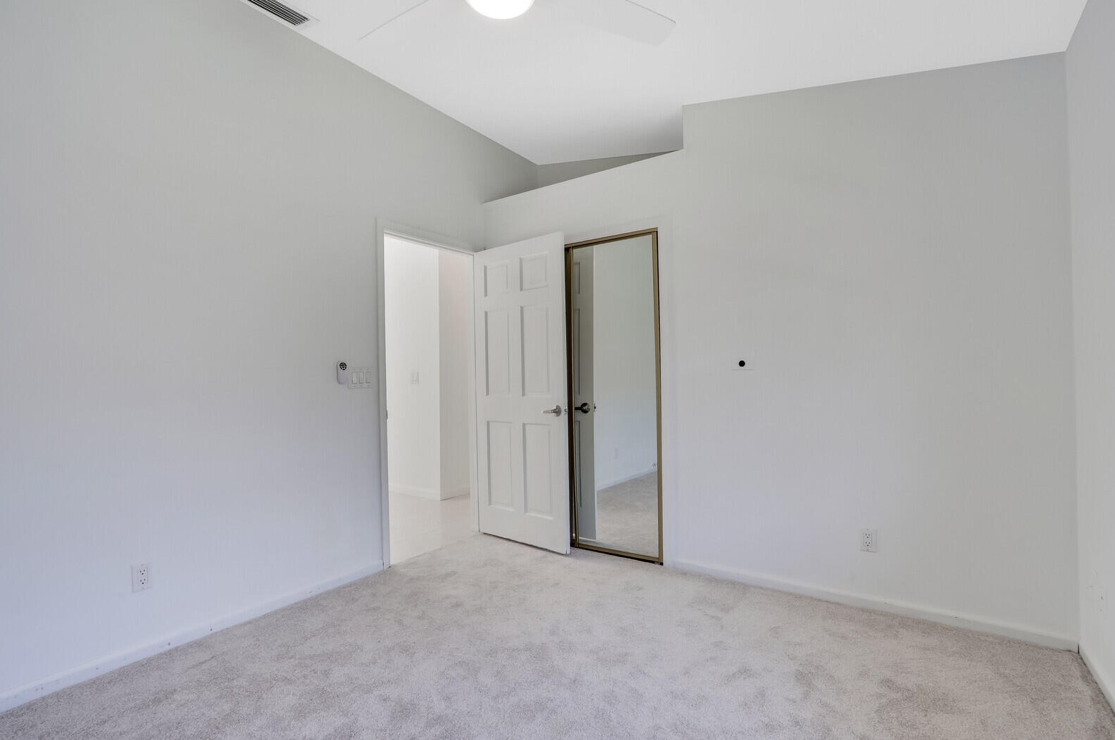 6018 Hollywood St, Jupiter FL  33458-6724 exterior