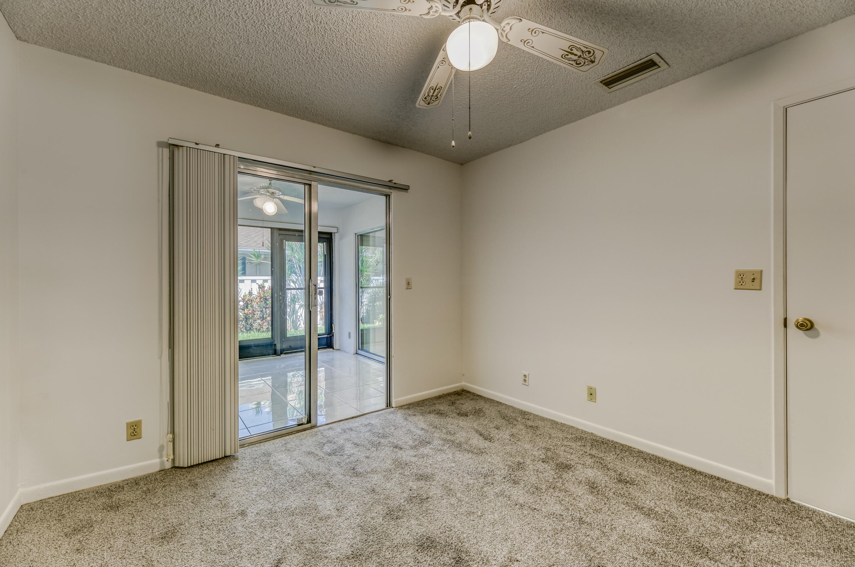 8294 Springtree Rd, Boca Raton FL 33496-5128 exterior