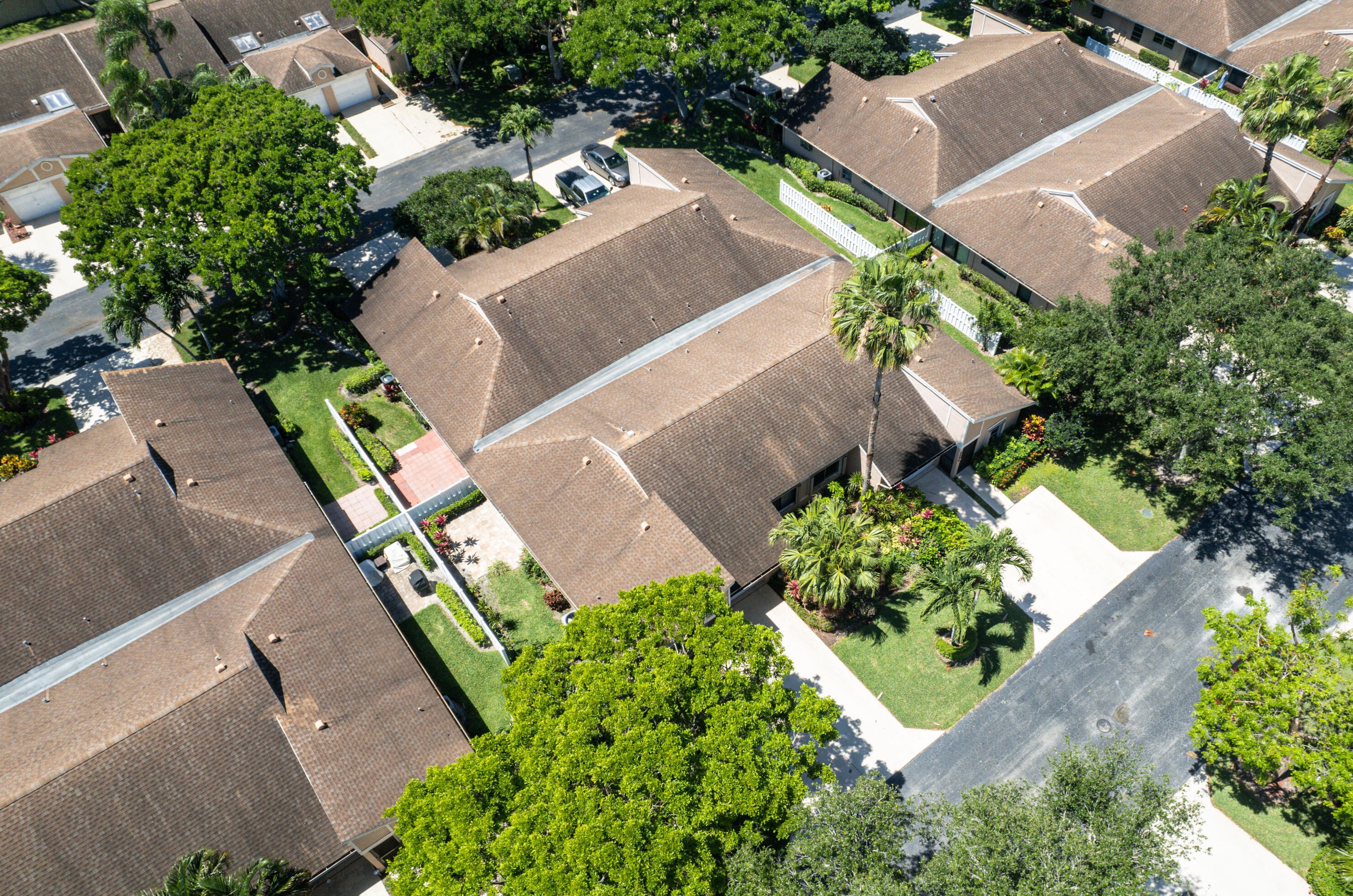 8294 Springtree Rd, Boca Raton FL 33496-5128 exterior