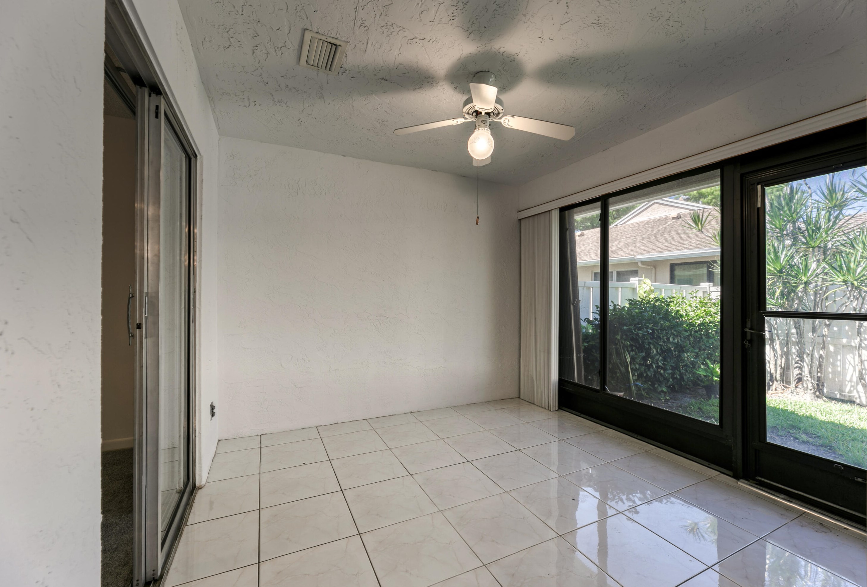8294 Springtree Rd, Boca Raton FL 33496-5128 exterior