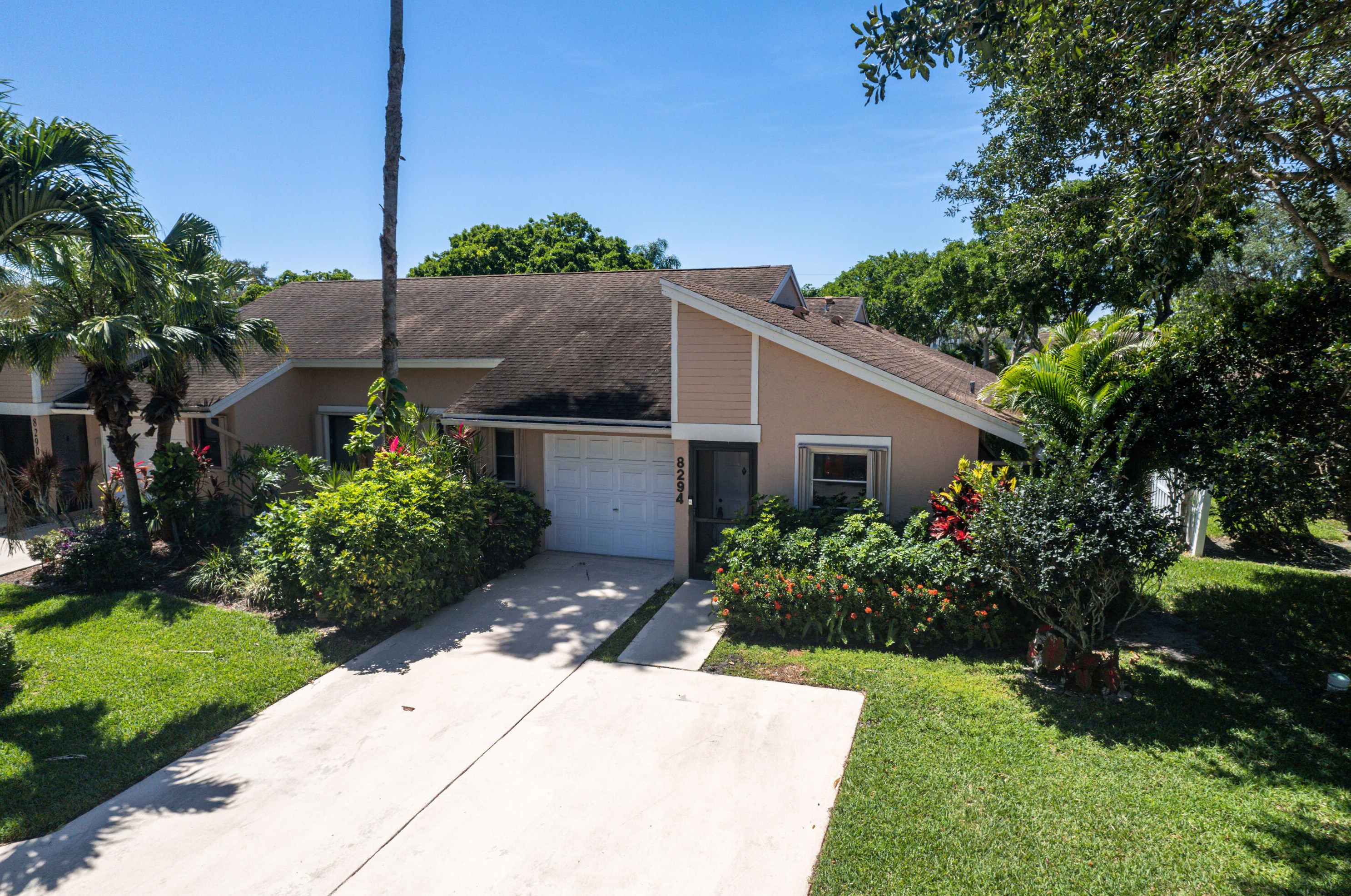 8294 Springtree Rd, Boca Raton FL 33496-5128 exterior