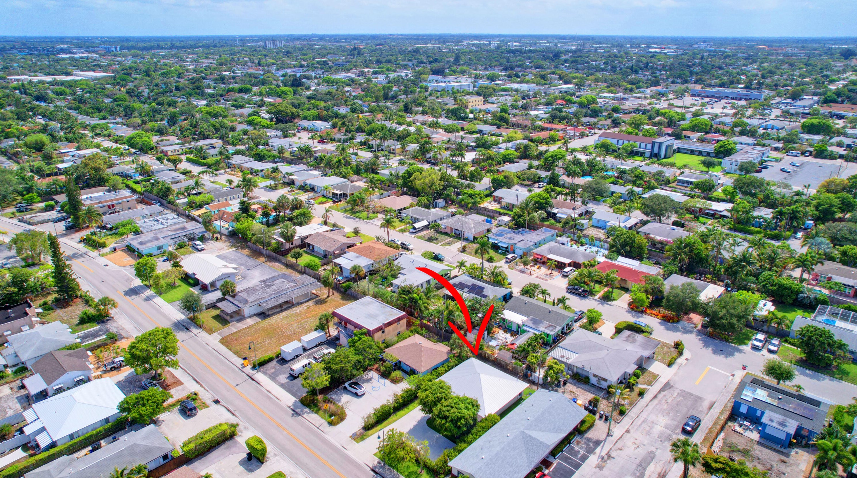 1425 Federal Hwy, Lake Worth FL  33460-1942 exterior