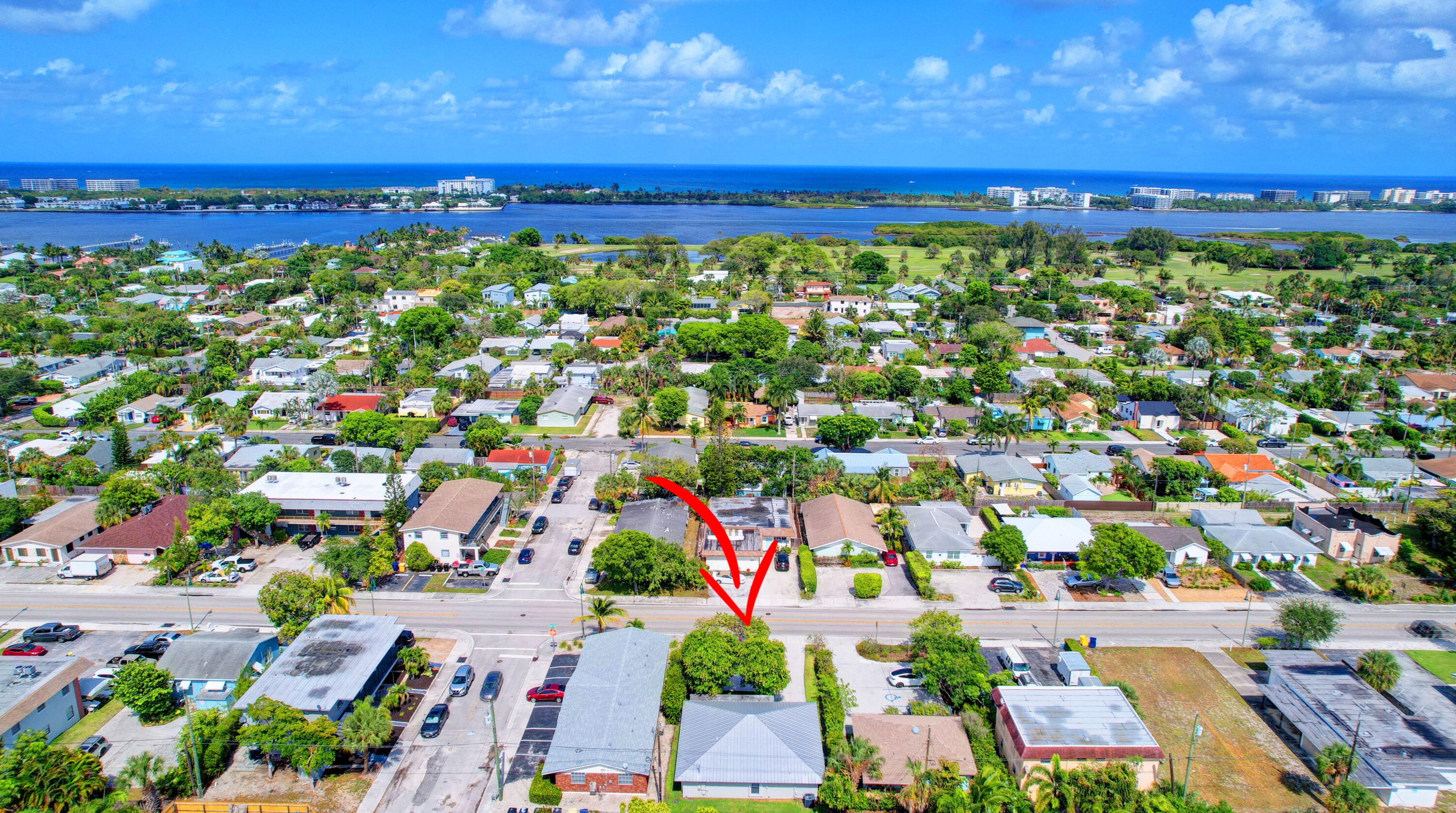 1425 Federal Hwy, Lake Worth FL  33460-1942 exterior